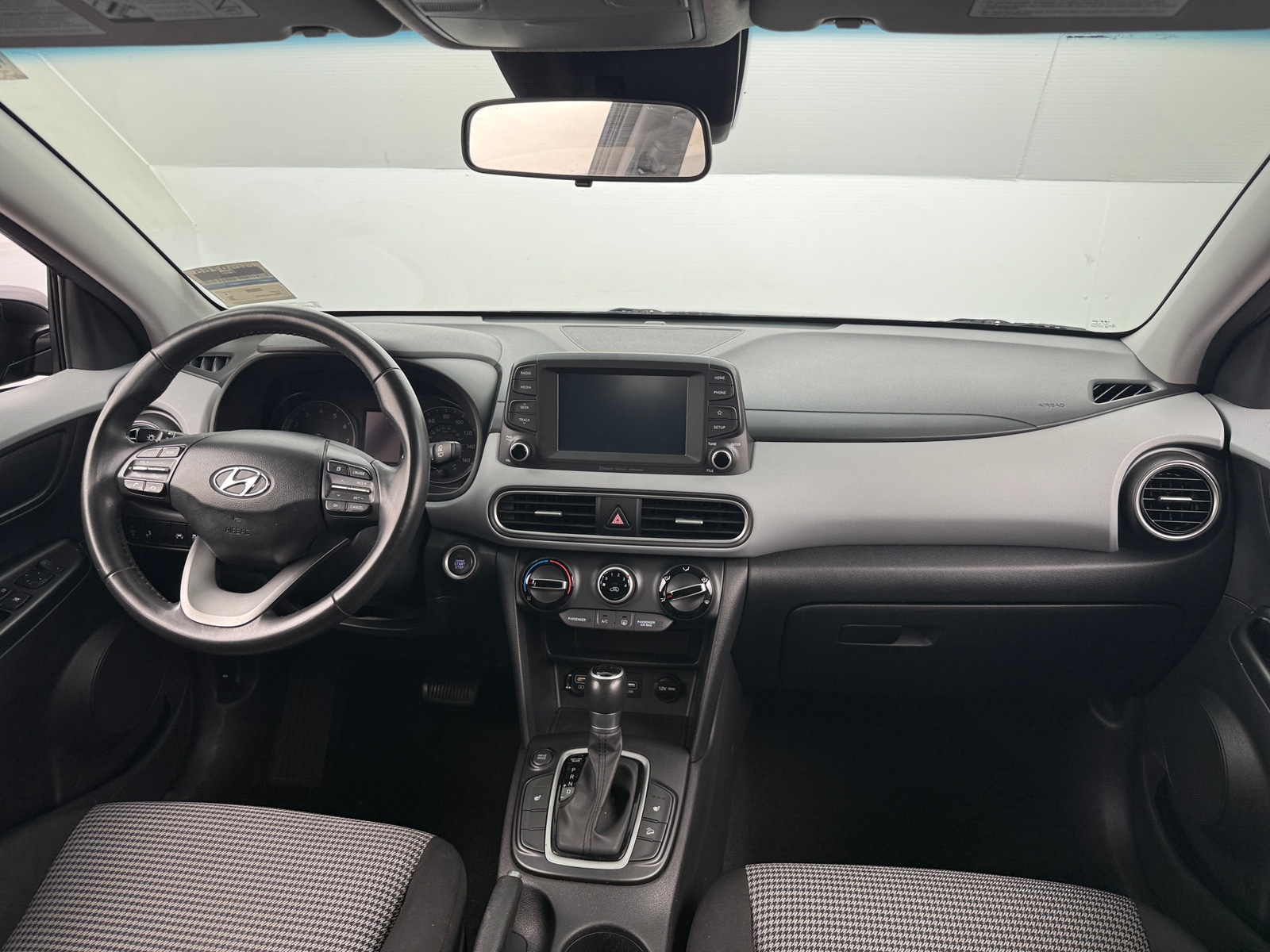 Thumbnail: 2020 Hyundai Kona - 3