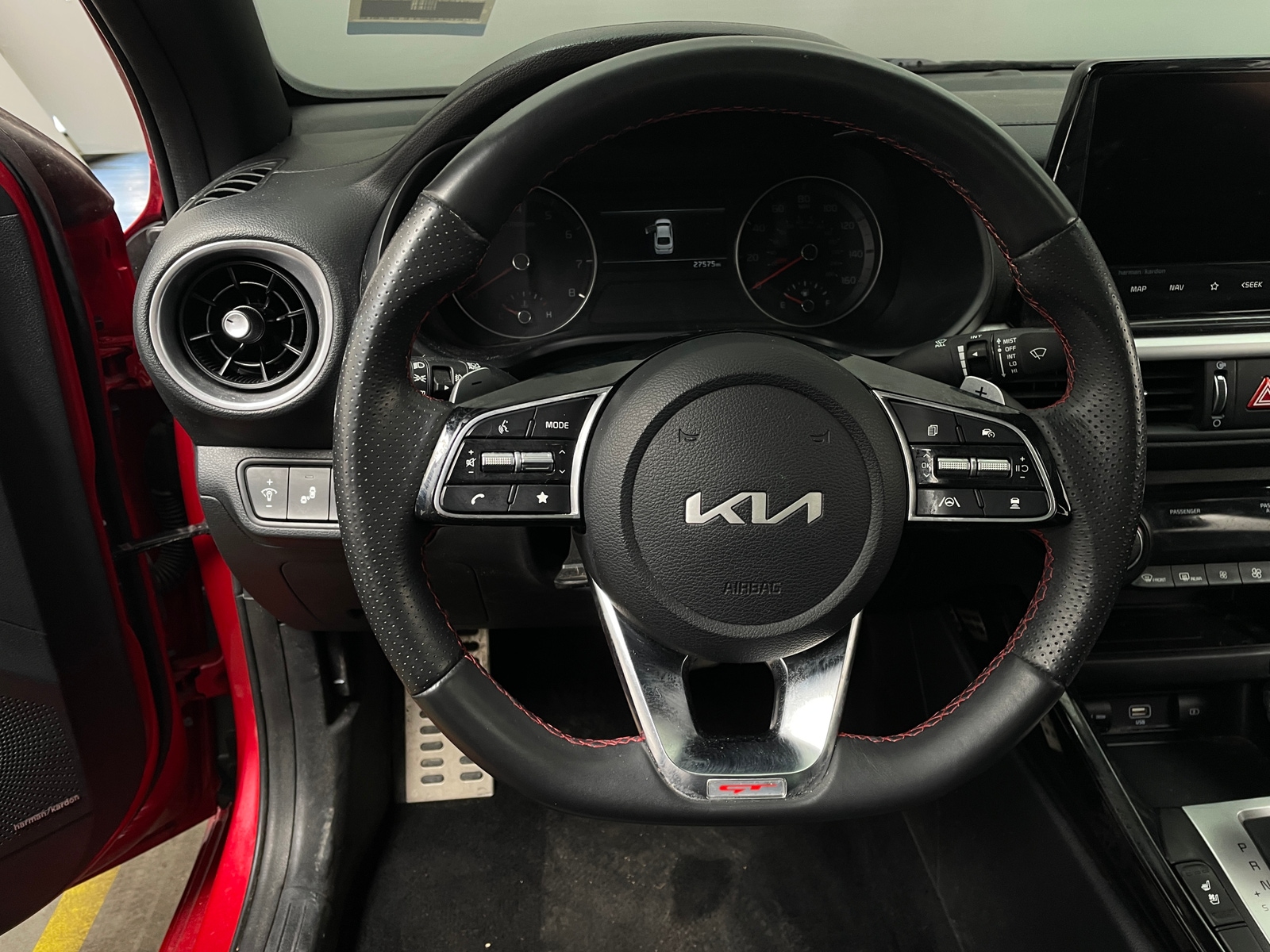 Thumbnail: 2024 Kia Forte - 4