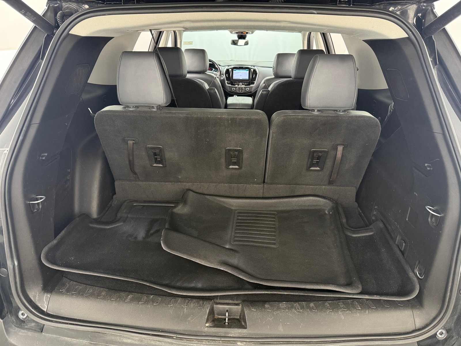 Thumbnail: 2019 Chevrolet Traverse - 6