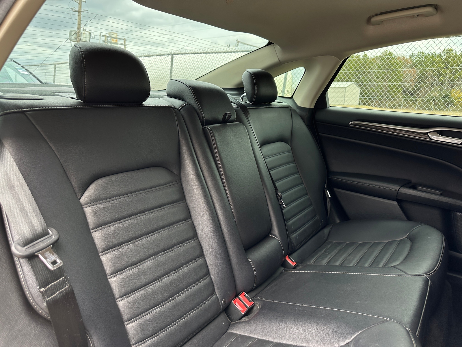 Thumbnail: 2017 Ford Fusion - 5