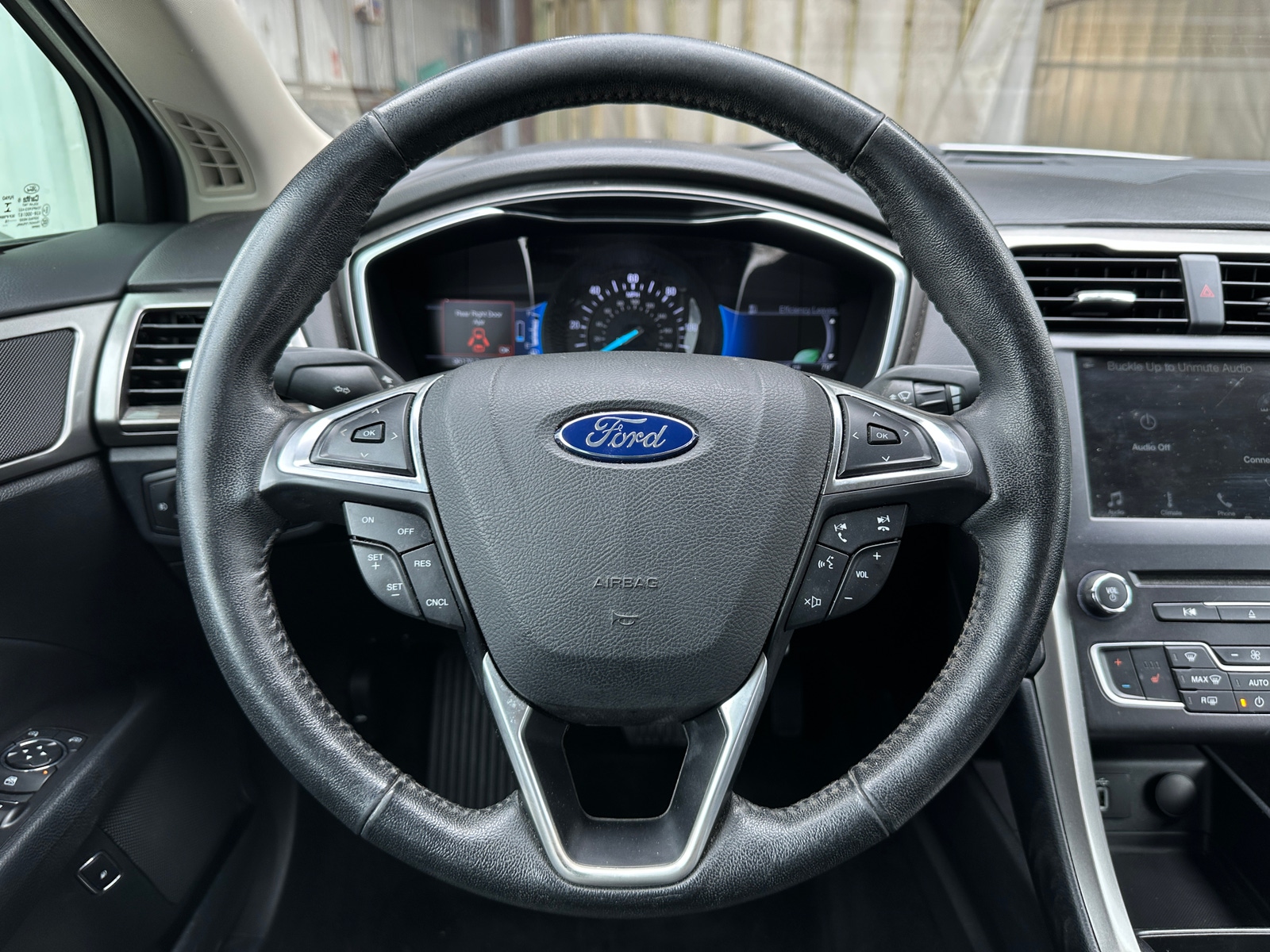 Thumbnail: 2017 Ford Fusion - 4