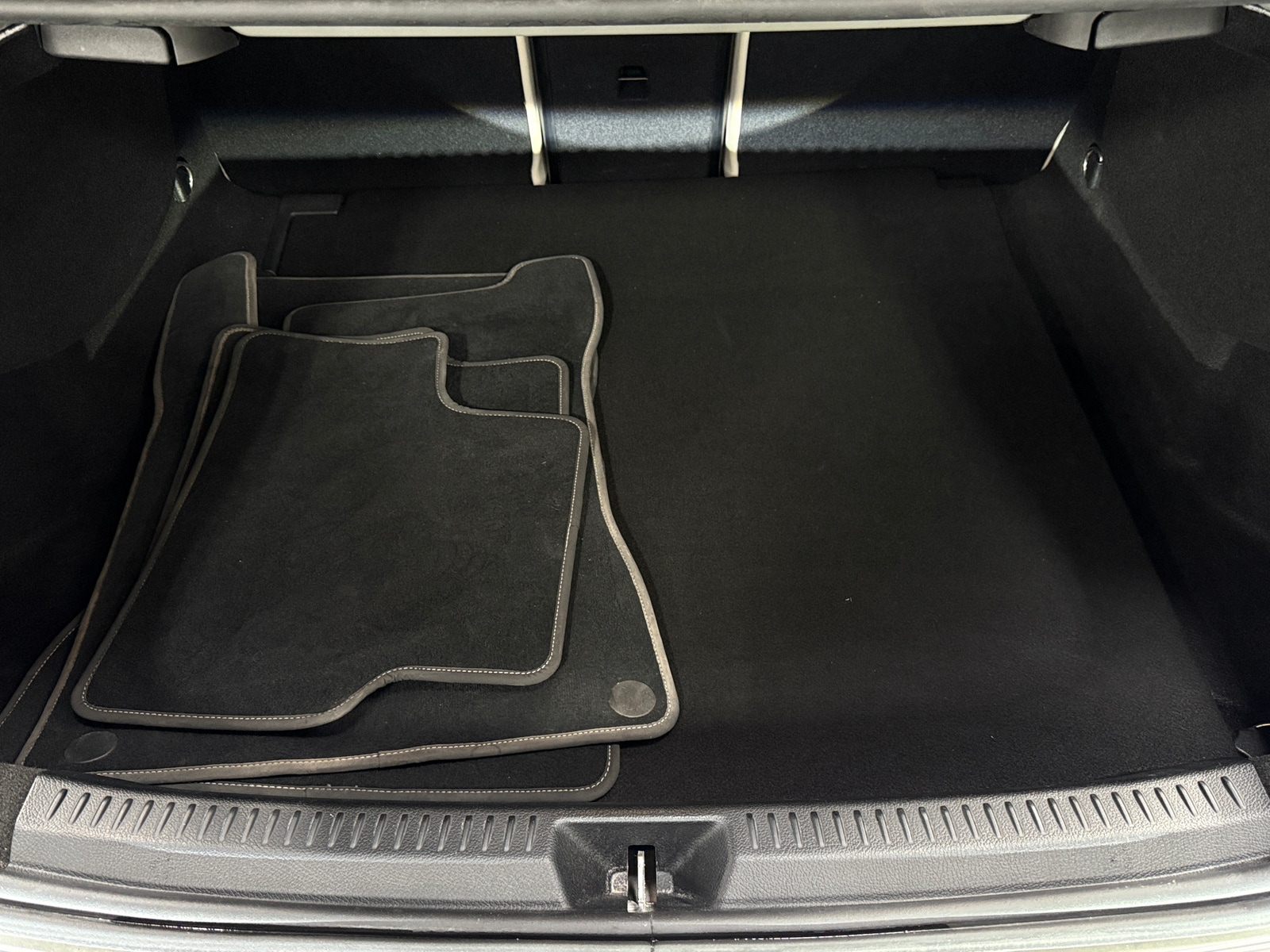 Thumbnail: 2019 Mercedes-Benz A-Class - 6