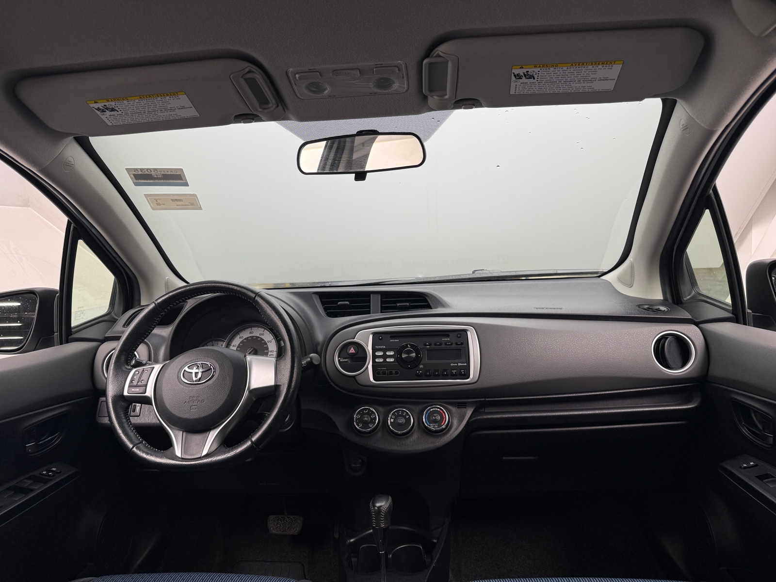 Thumbnail: 2012 Toyota Yaris - 3