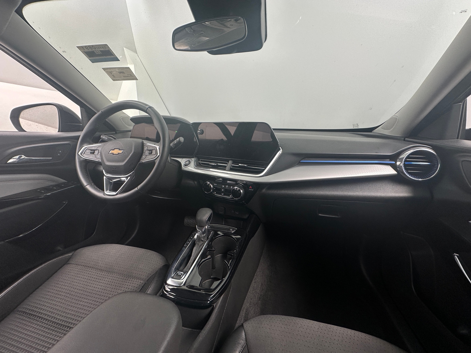 Thumbnail: 2025 Chevrolet Trax - 3