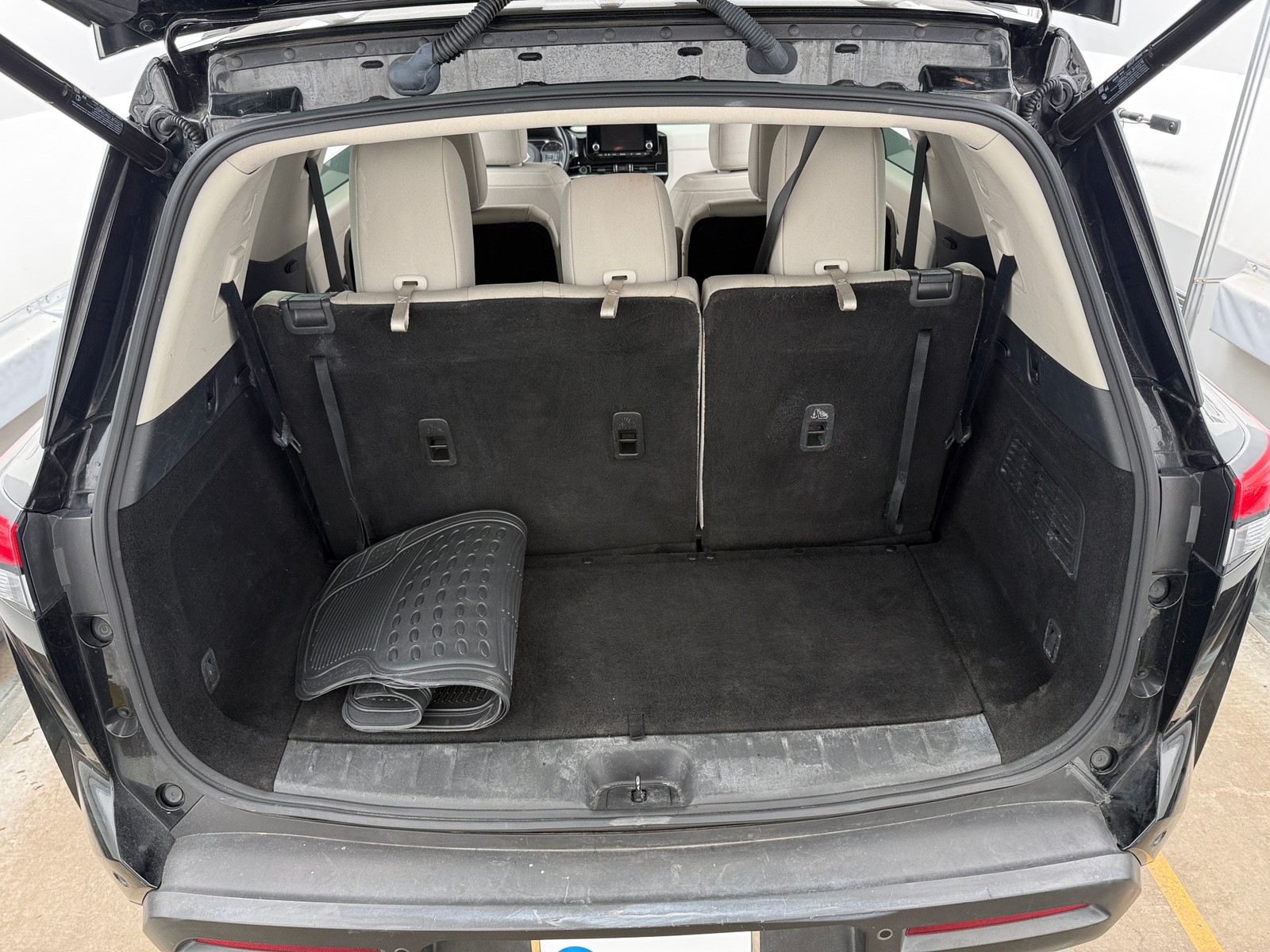 Thumbnail: 2023 Nissan Pathfinder - 7