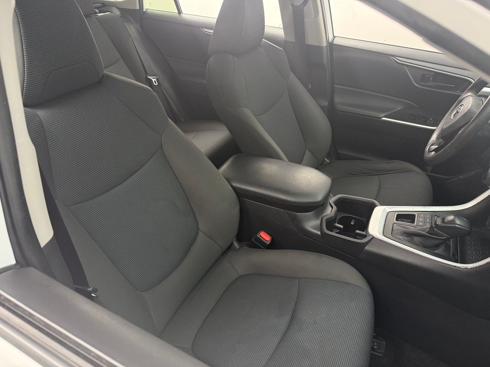 Thumbnail: 2022 Toyota RAV4 - 2