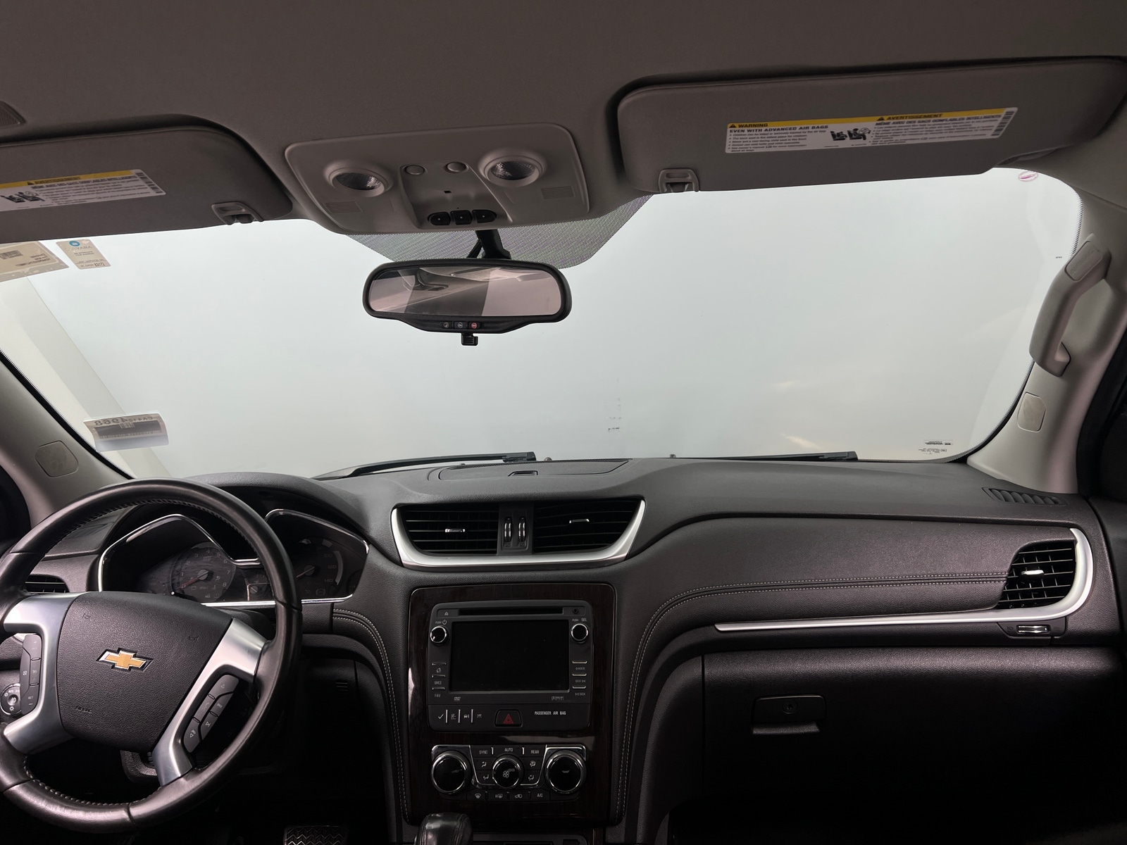 Thumbnail: 2017 Chevrolet Traverse - 3