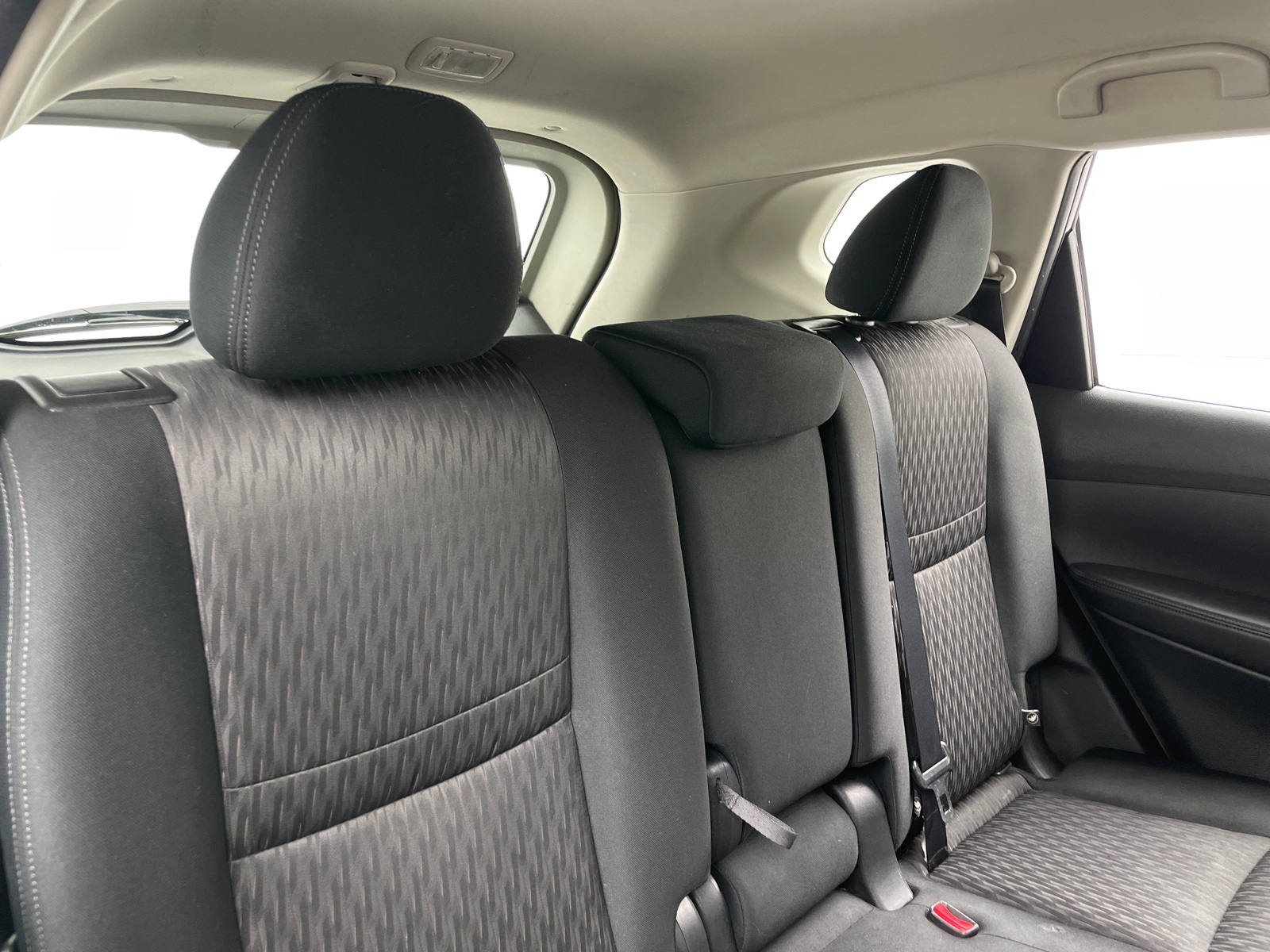 Thumbnail: 2020 Nissan Rogue - 6