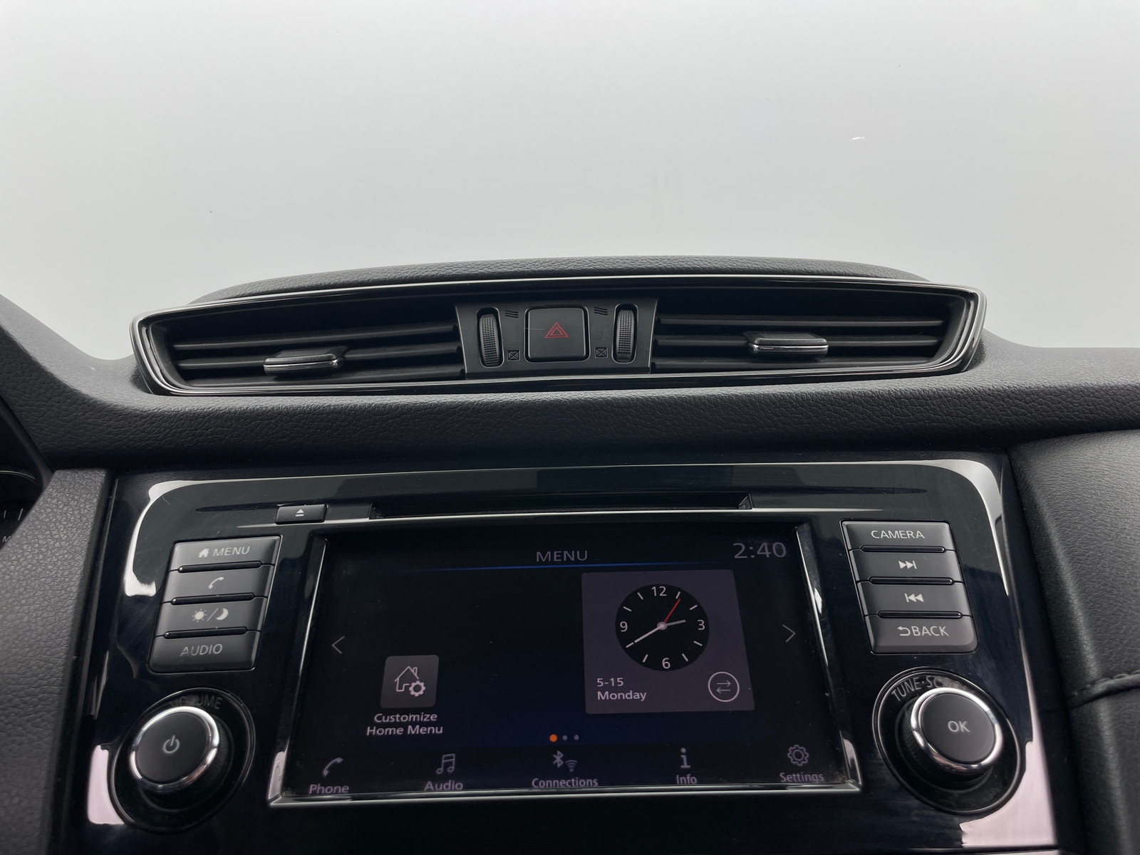 Thumbnail: 2020 Nissan Rogue - 4