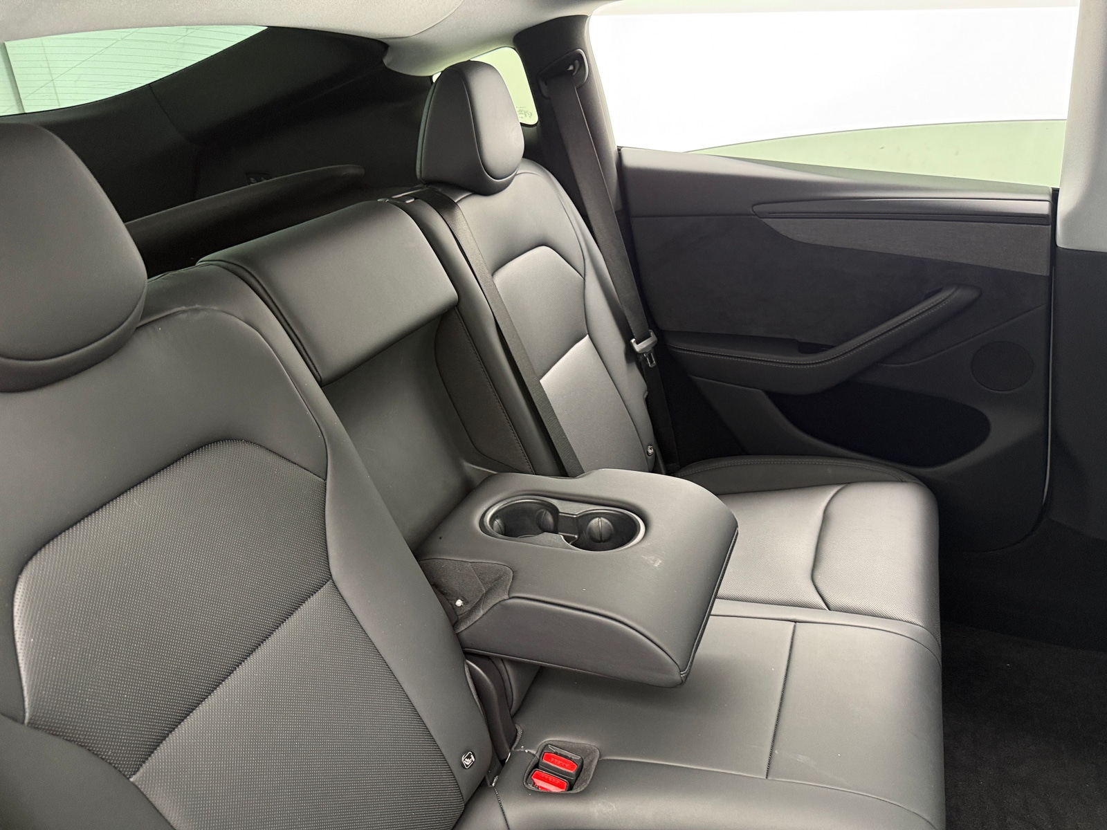 Thumbnail: 2026 Tesla Model Y - 5