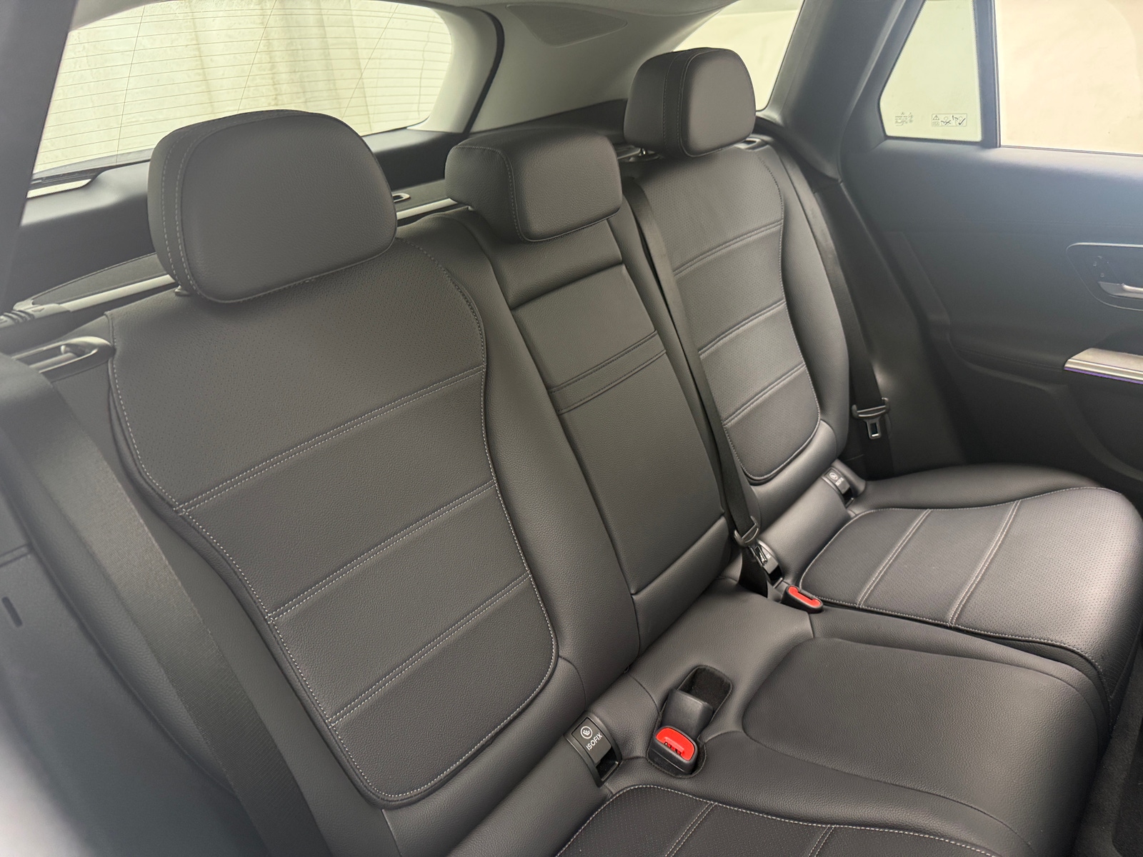 Thumbnail: 2025 Mercedes-Benz GLC - 5