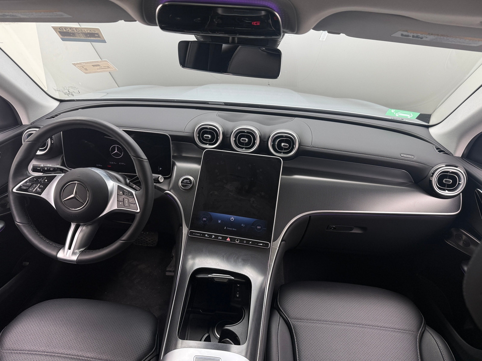 Thumbnail: 2025 Mercedes-Benz GLC - 2