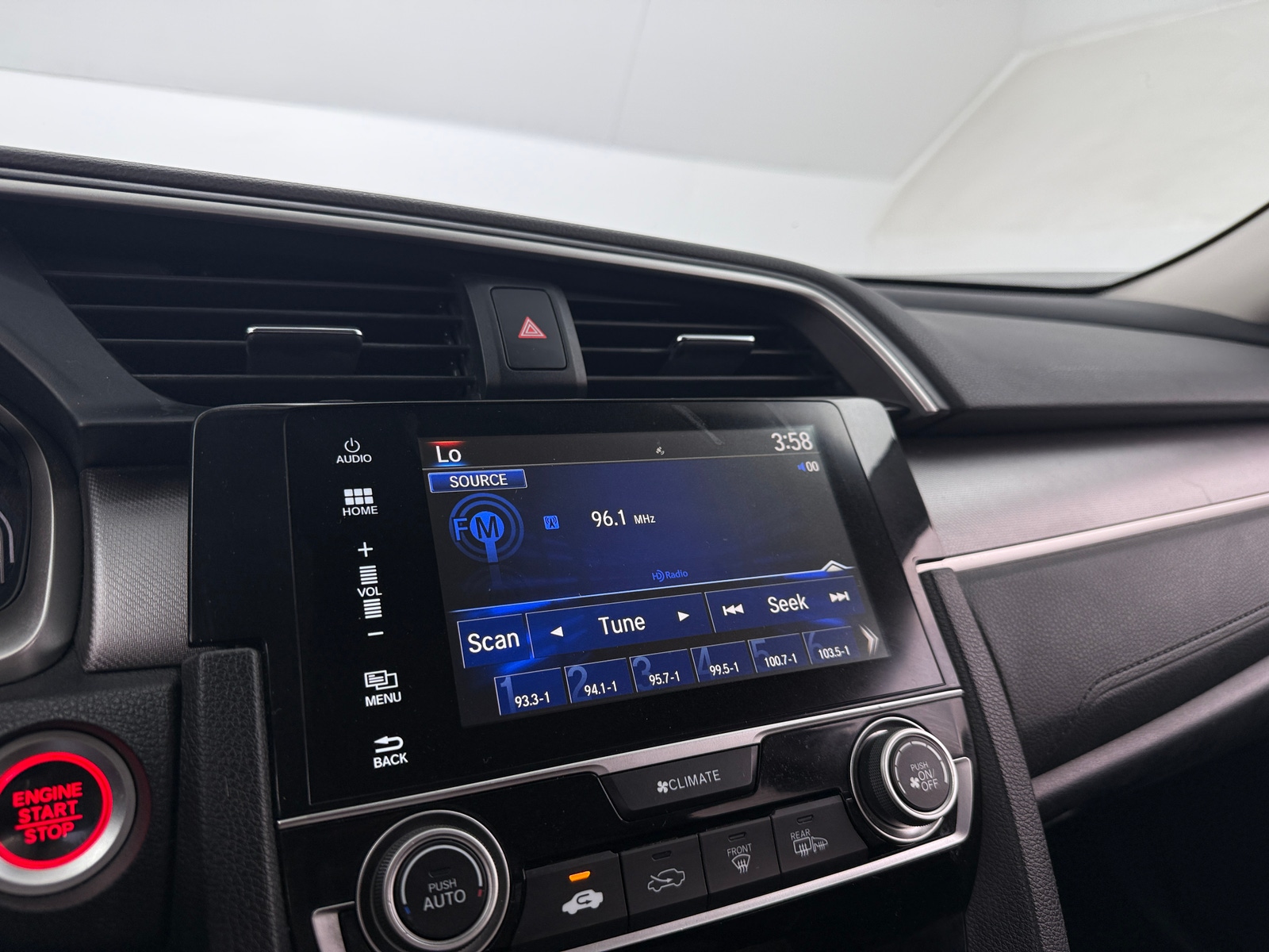 Thumbnail: 2017 Honda Civic - 4