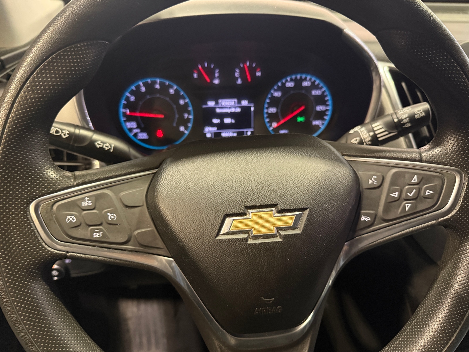 Thumbnail: 2019 Chevrolet Equinox - 5