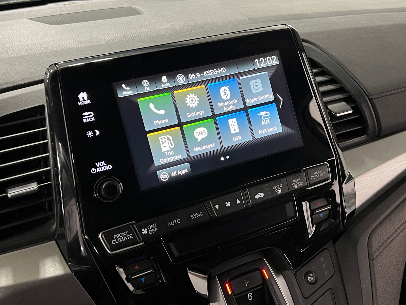 Thumbnail: 2019 Honda Odyssey - 4