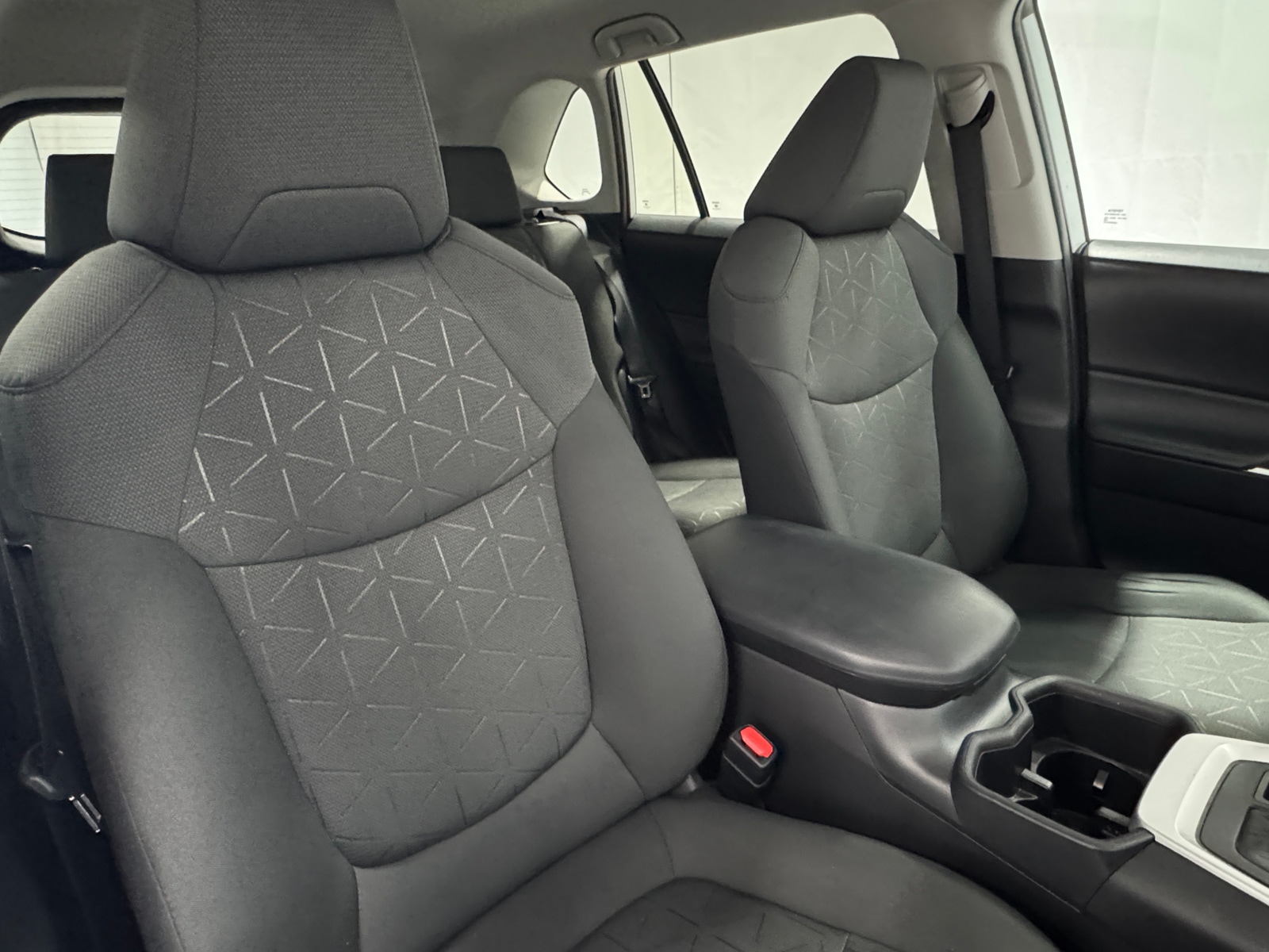 Thumbnail: 2022 Toyota RAV4 - 2