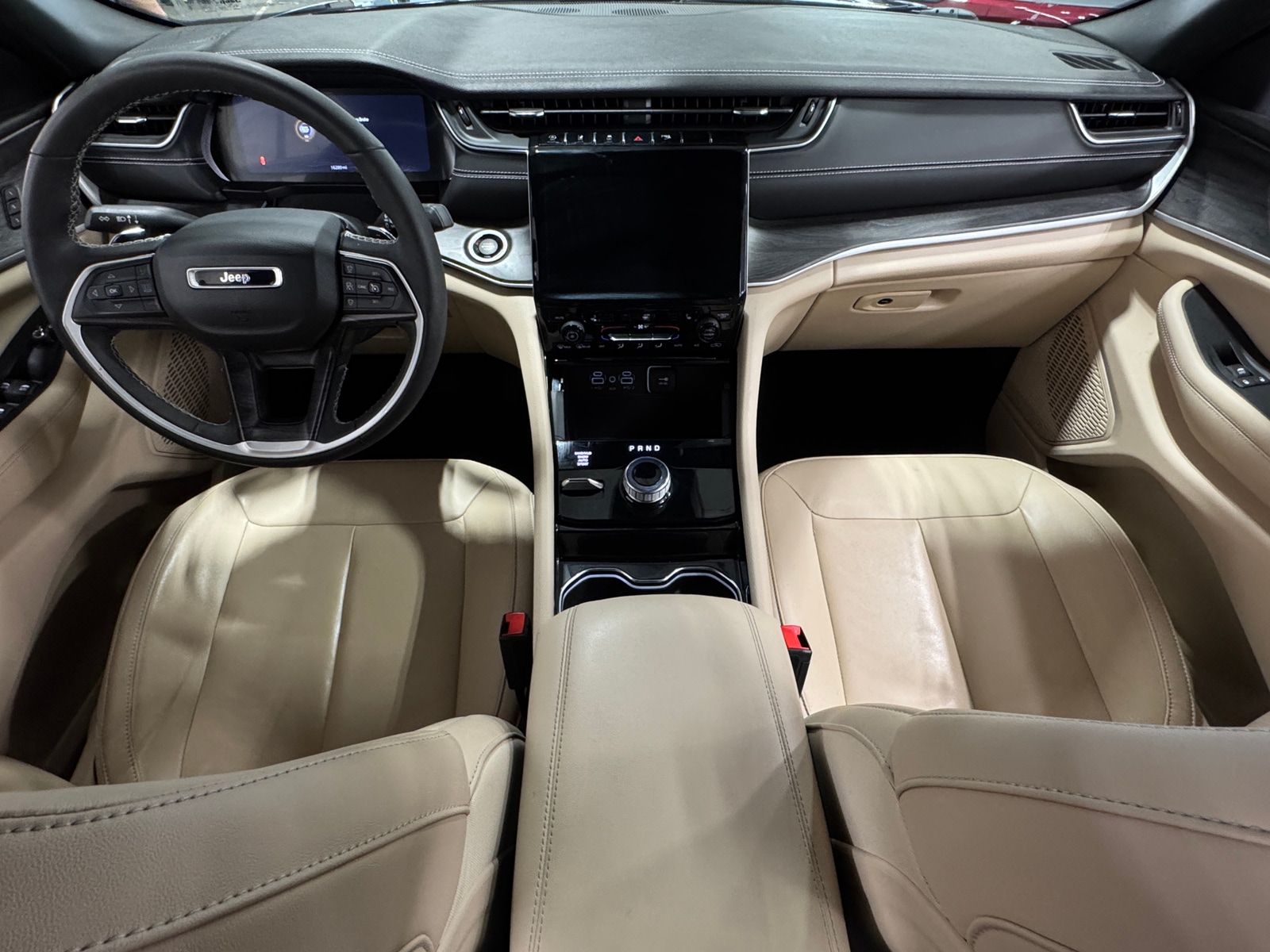 Thumbnail: 2023 Jeep Grand Cherokee - 2