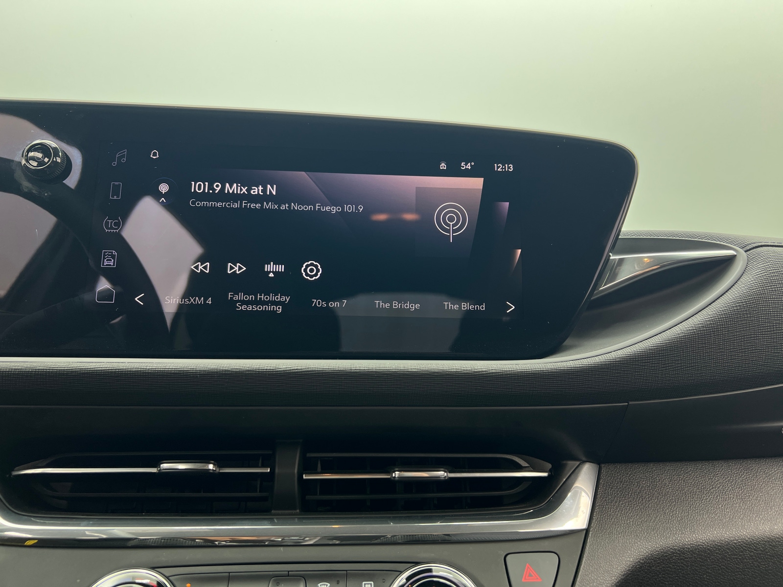 Thumbnail: 2025 Buick Envista - 4