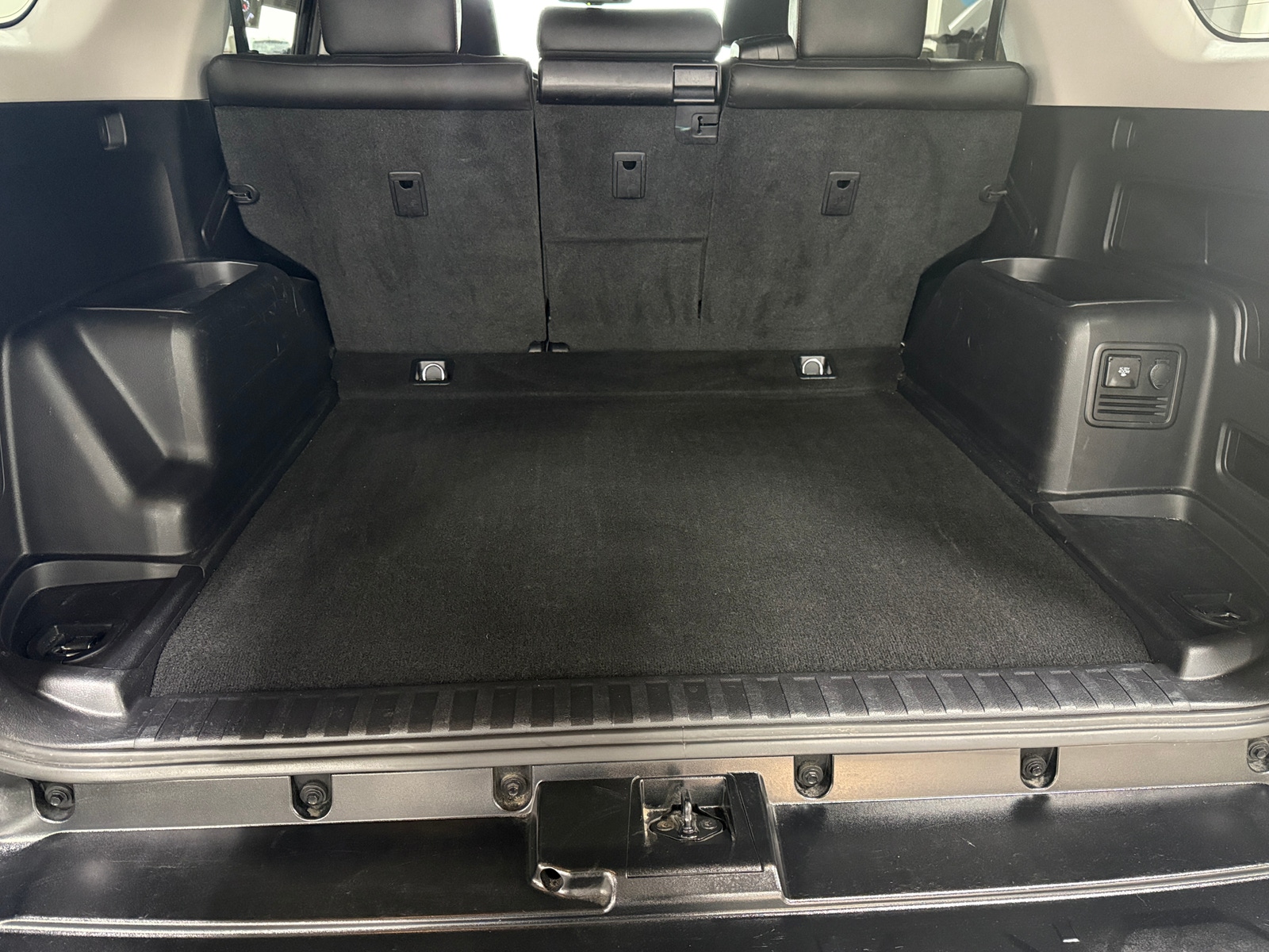 Thumbnail: 2020 Toyota 4Runner - 5