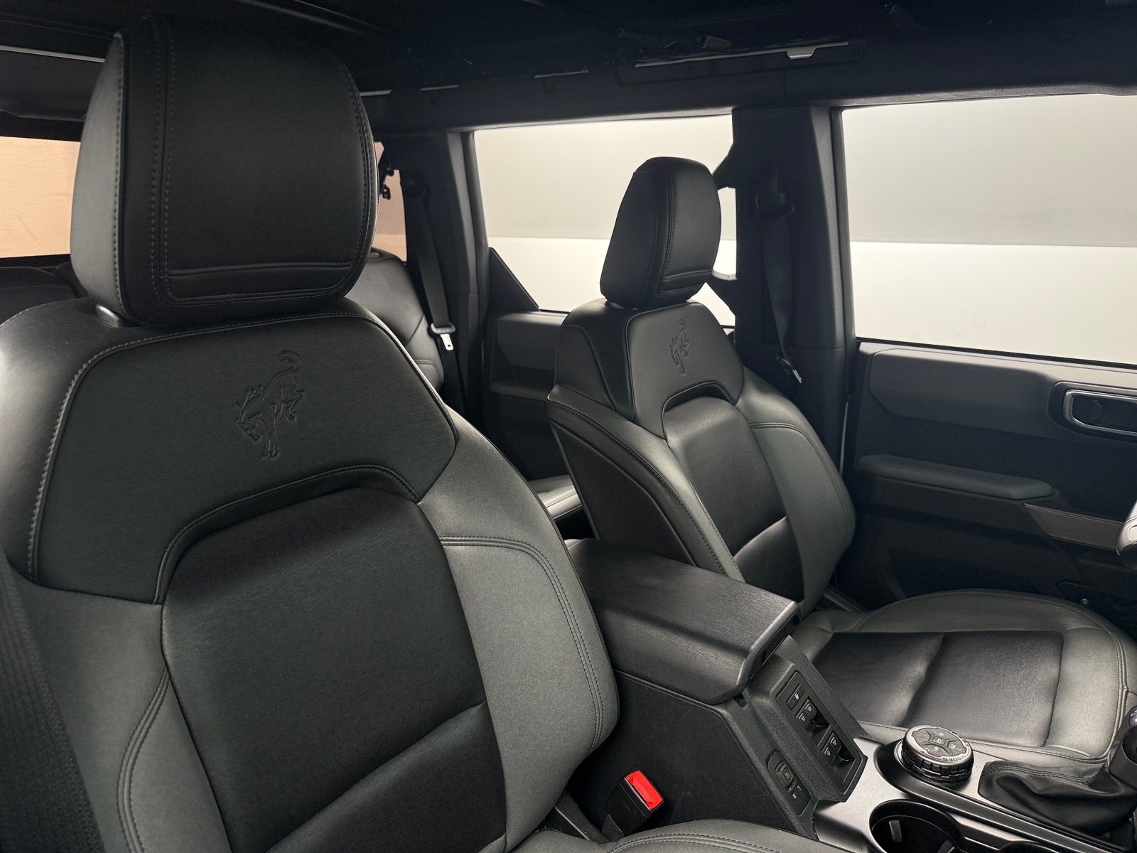 Thumbnail: 2023 Ford Bronco - 2