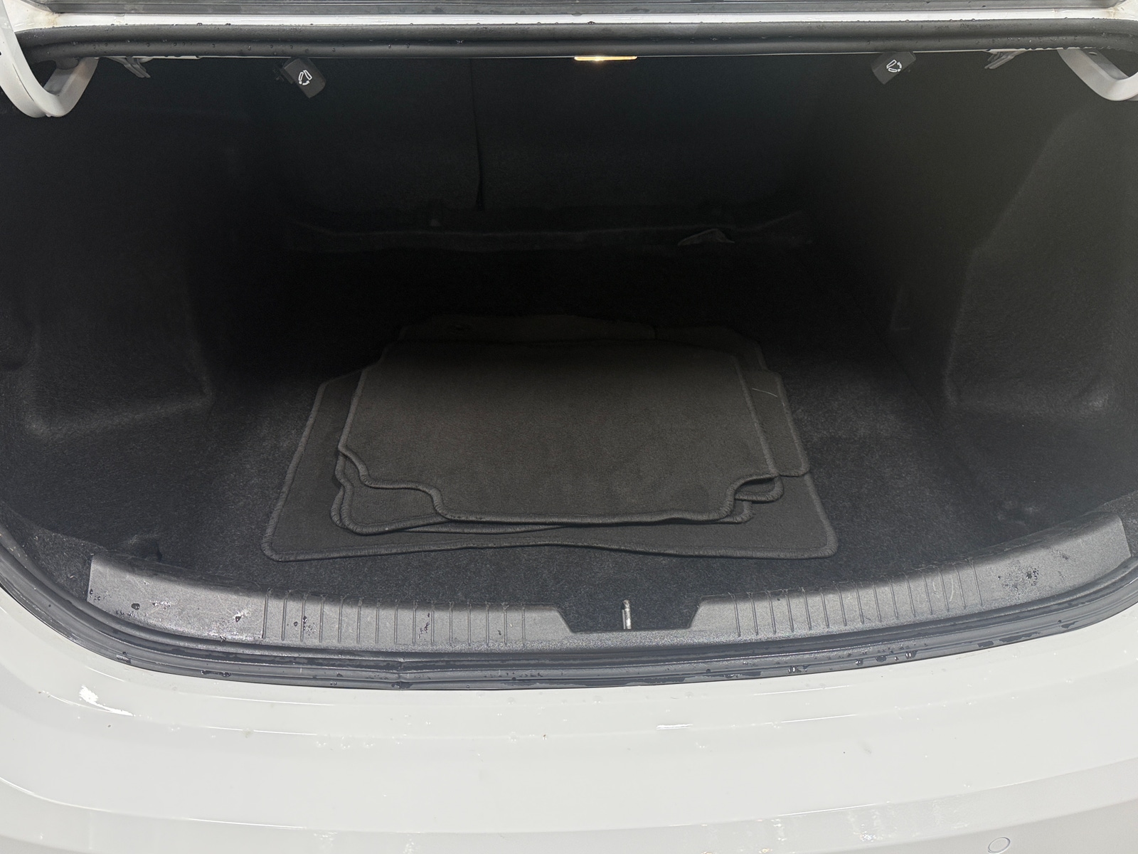 Thumbnail: 2024 Chevrolet Malibu - 7