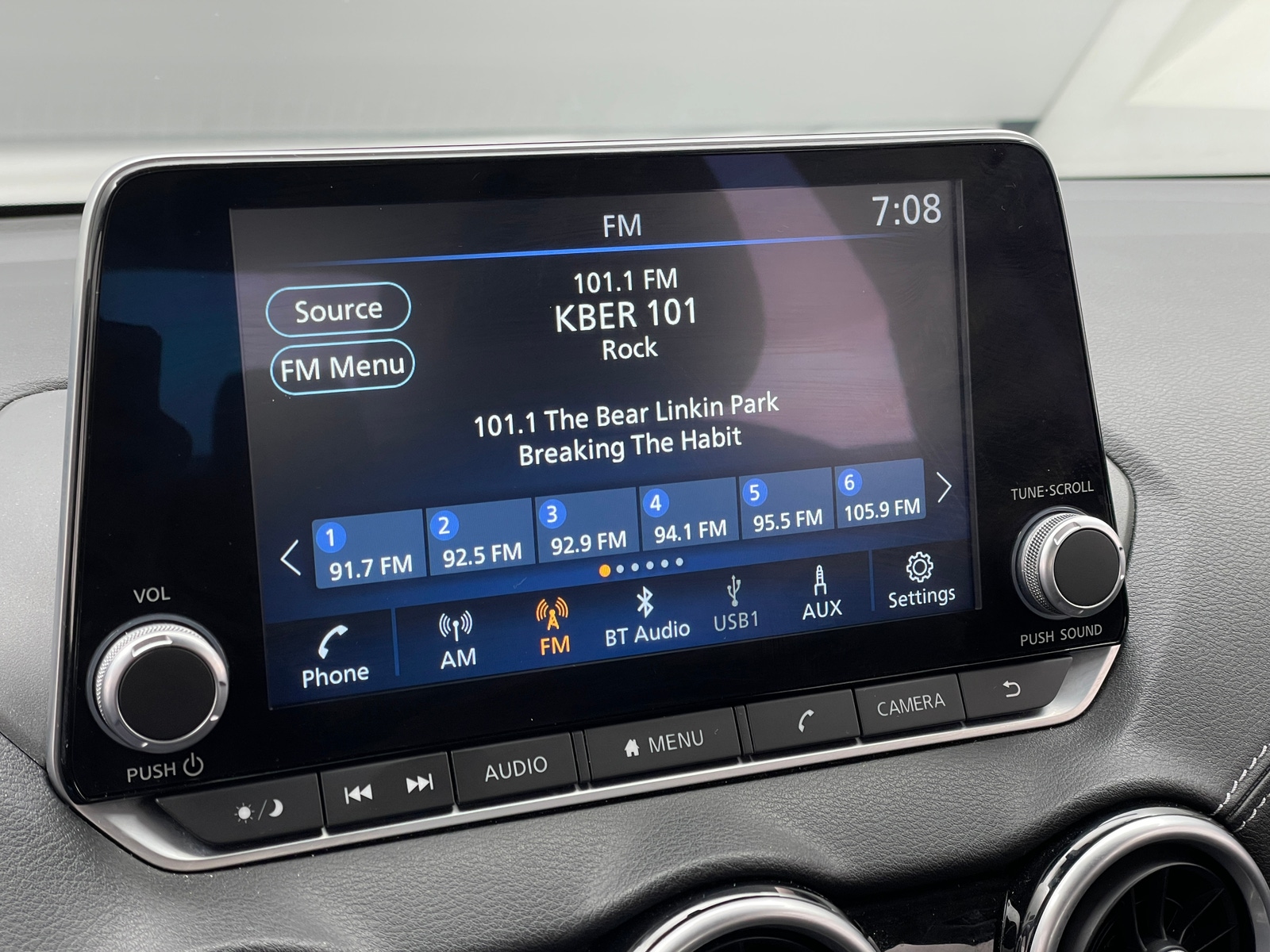 Thumbnail: 2024 Nissan Sentra - 4