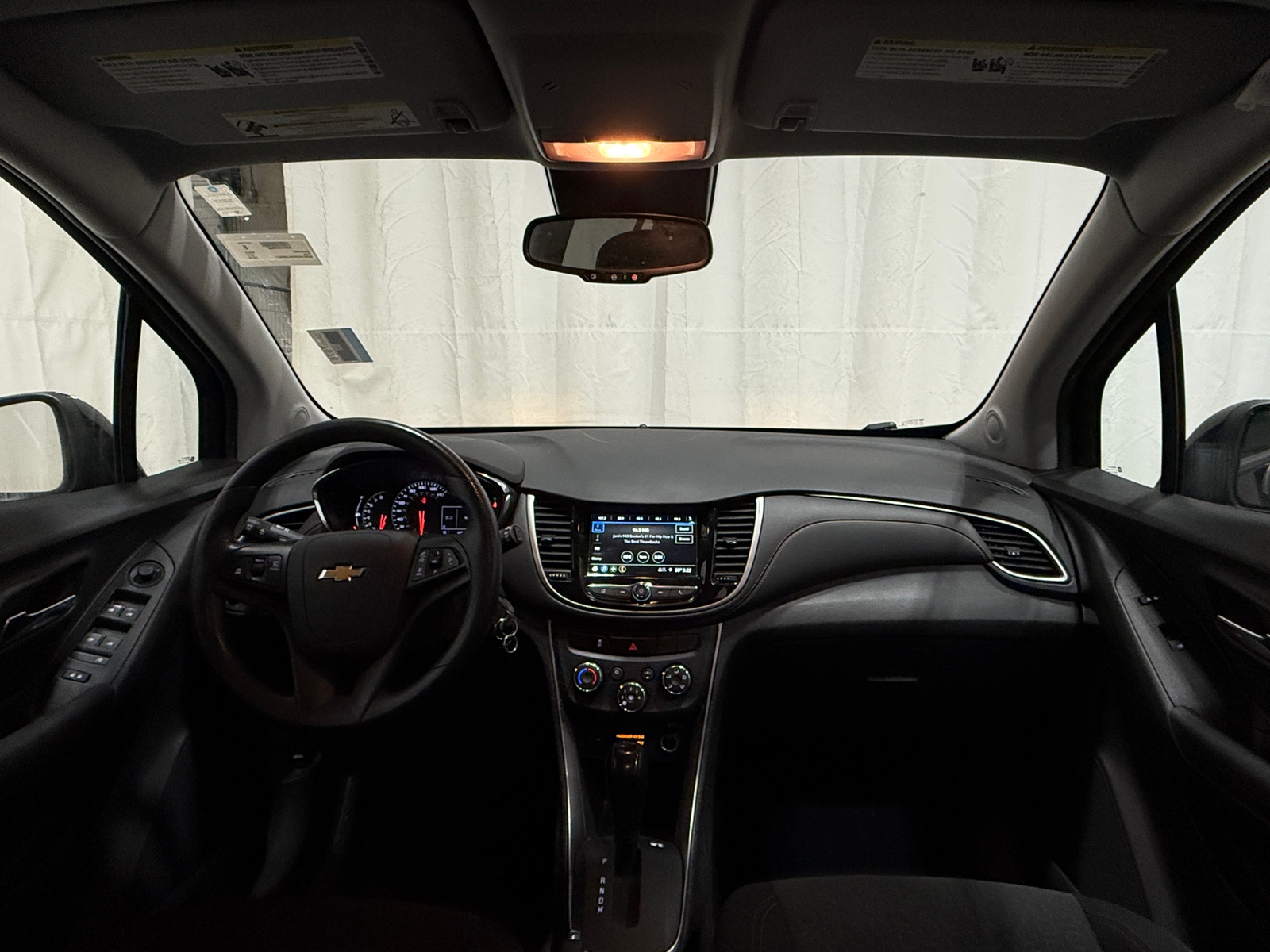 Thumbnail: 2019 Chevrolet Trax - 3