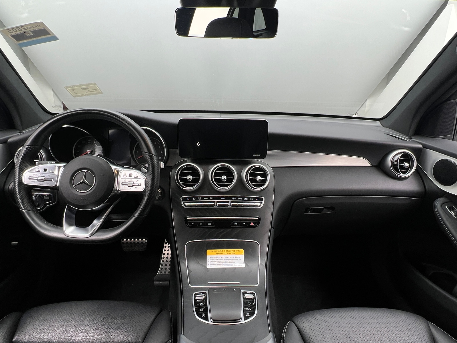 Thumbnail: 2022 Mercedes-Benz GLC - 2