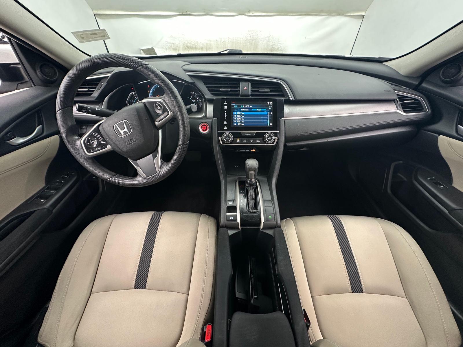 Thumbnail: 2016 Honda Civic - 3