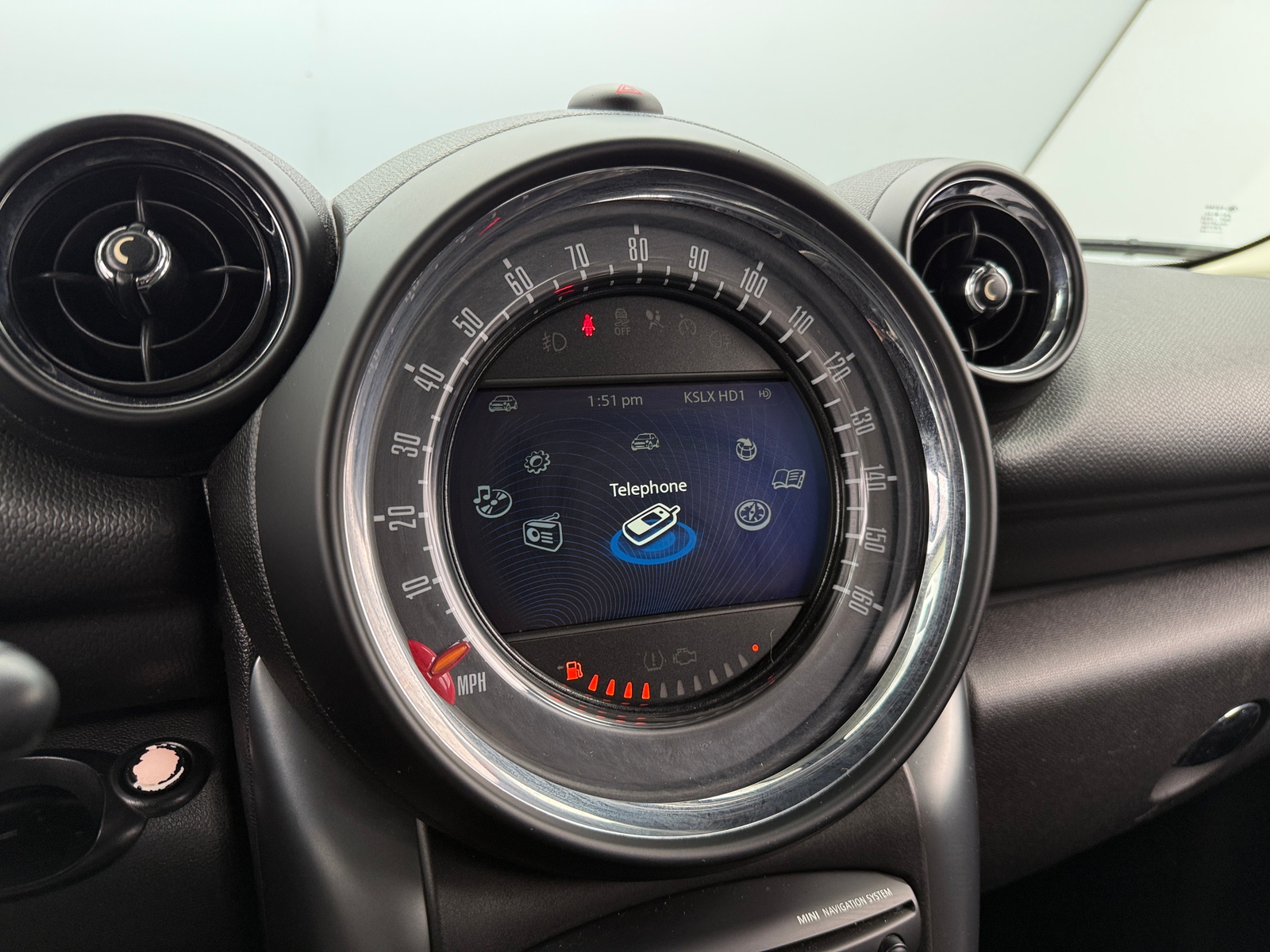 Thumbnail: 2016 MINI Cooper Countryman - 3