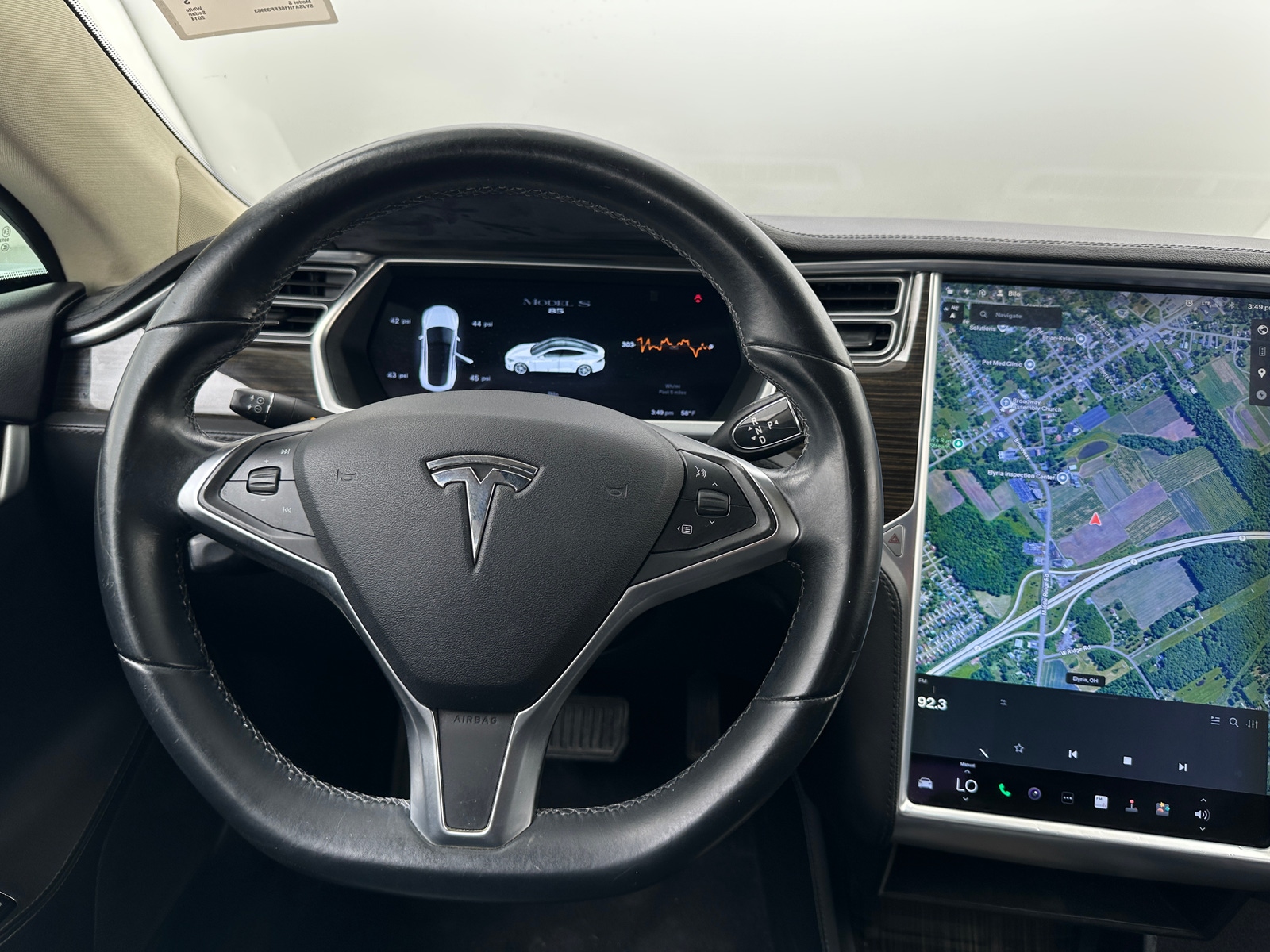 Thumbnail: 2014 Tesla Model S - 3