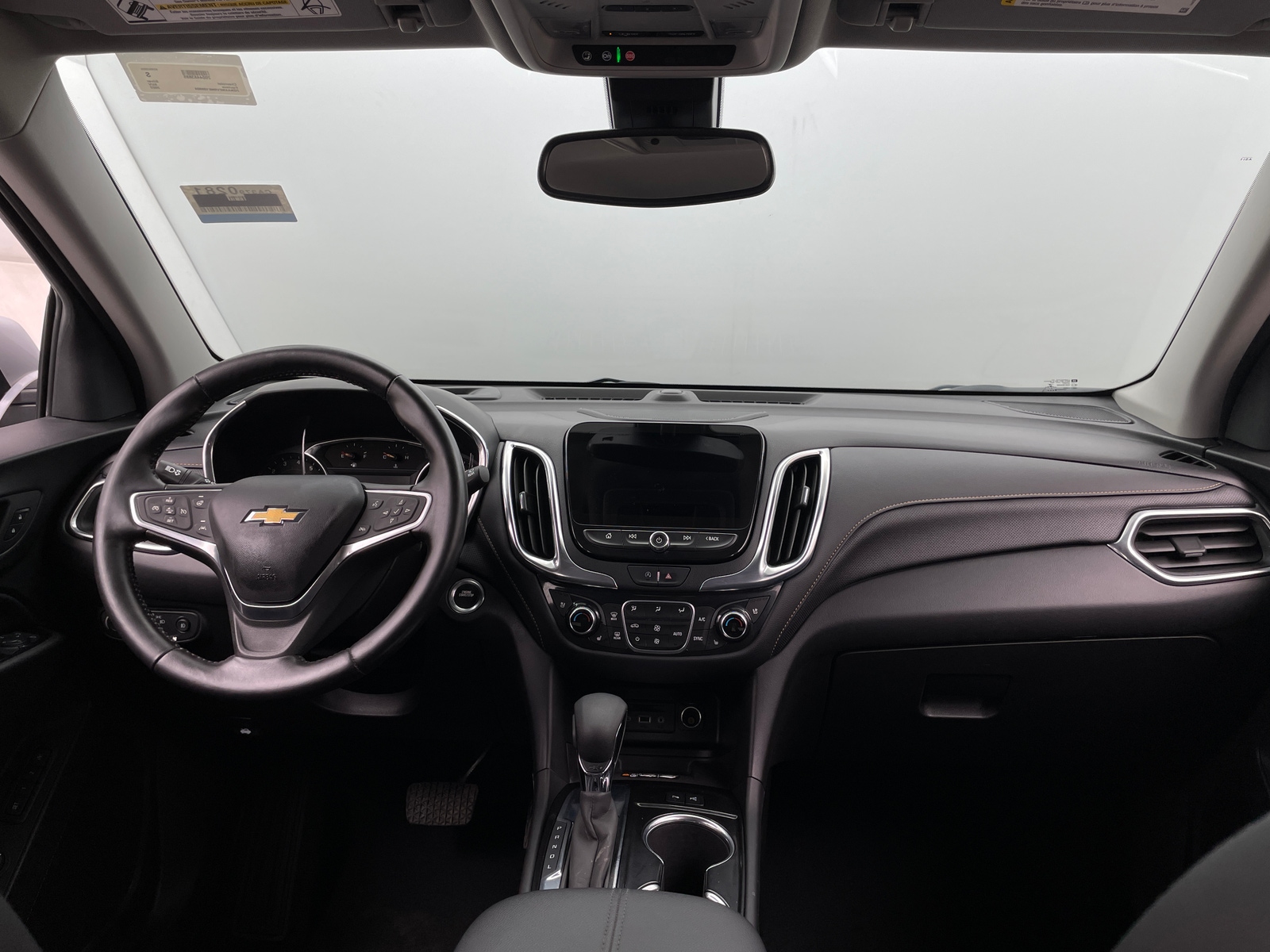 Thumbnail: 2022 Chevrolet Equinox - 2