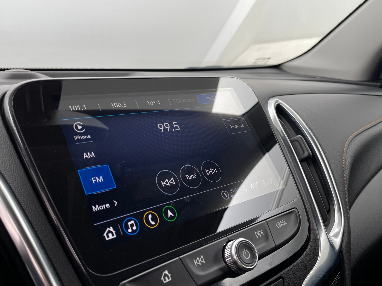 Thumbnail: 2022 Chevrolet Equinox - 3