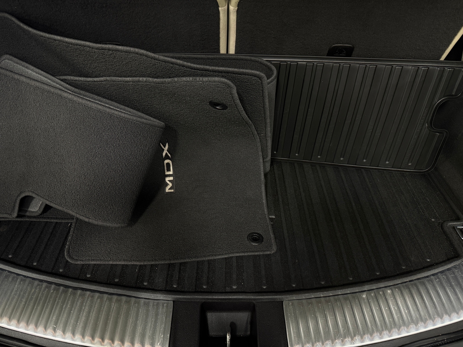 Thumbnail: 2017 Acura MDX - 6