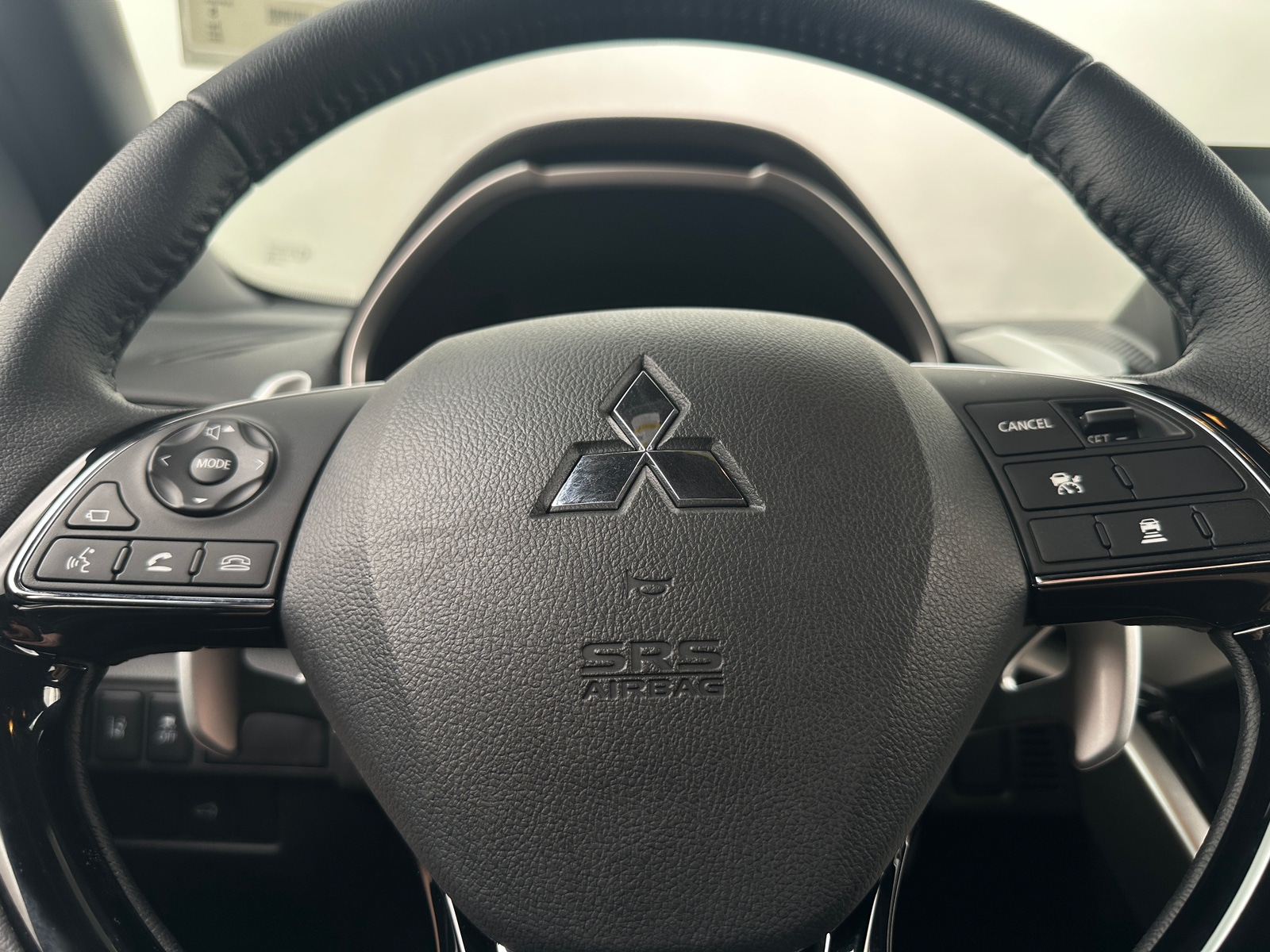 Thumbnail: 2025 Mitsubishi Eclipse Cross - 4