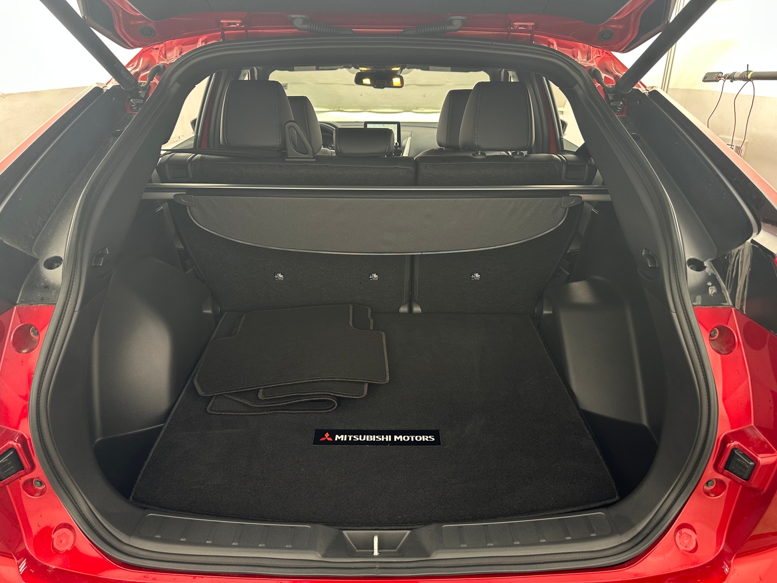 Thumbnail: 2025 Mitsubishi Eclipse Cross - 6