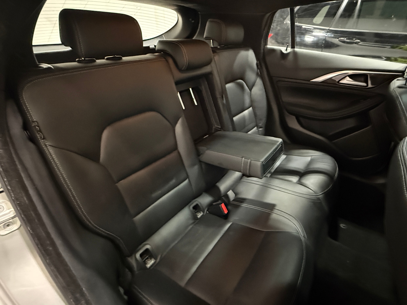 Thumbnail: 2017 INFINITI QX30 - 5