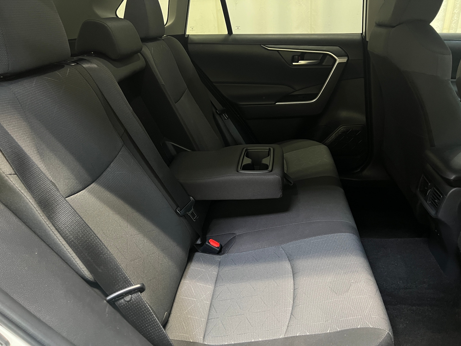 Thumbnail: 2025 Toyota RAV4 - 6