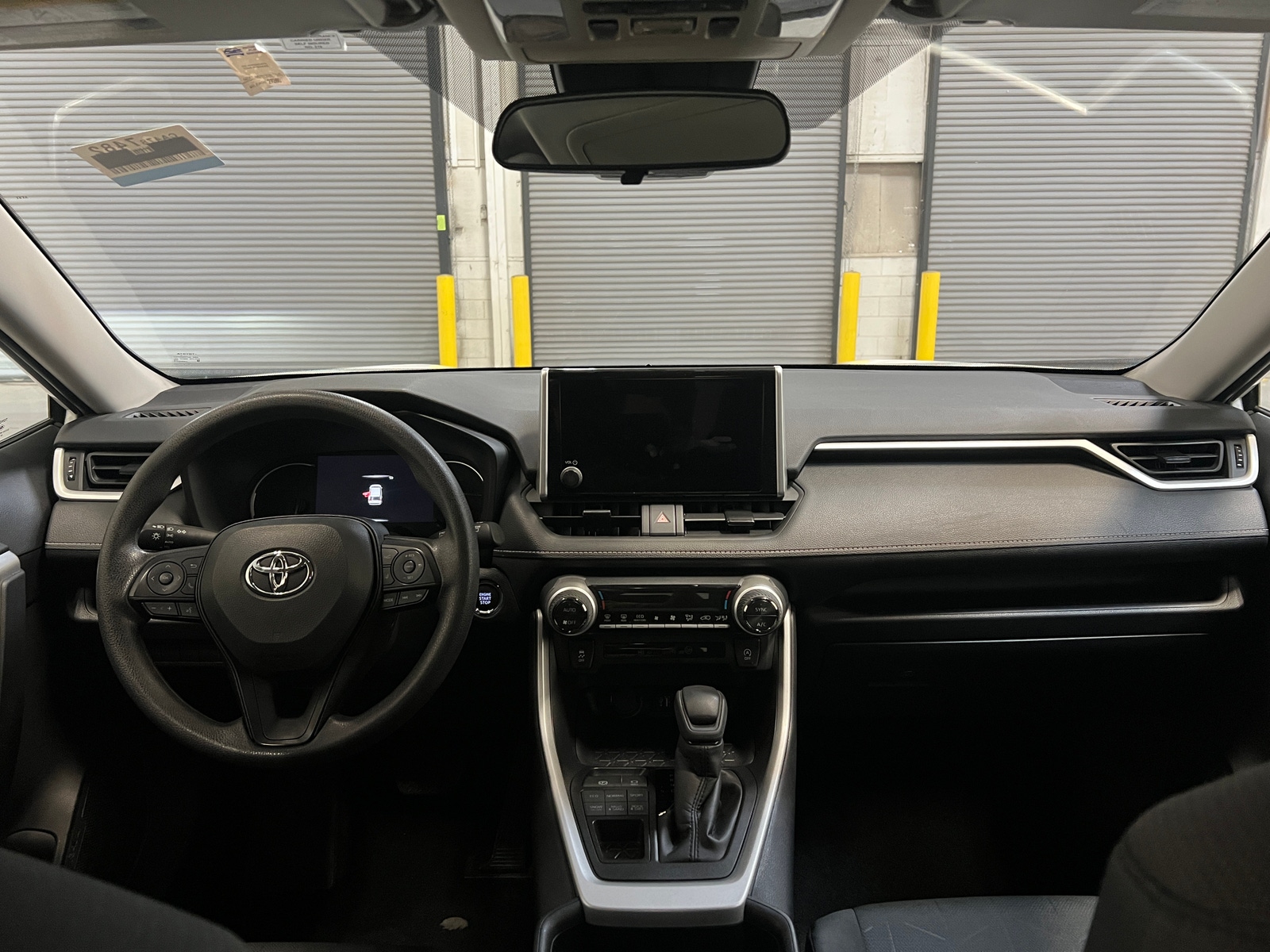 Thumbnail: 2025 Toyota RAV4 - 3