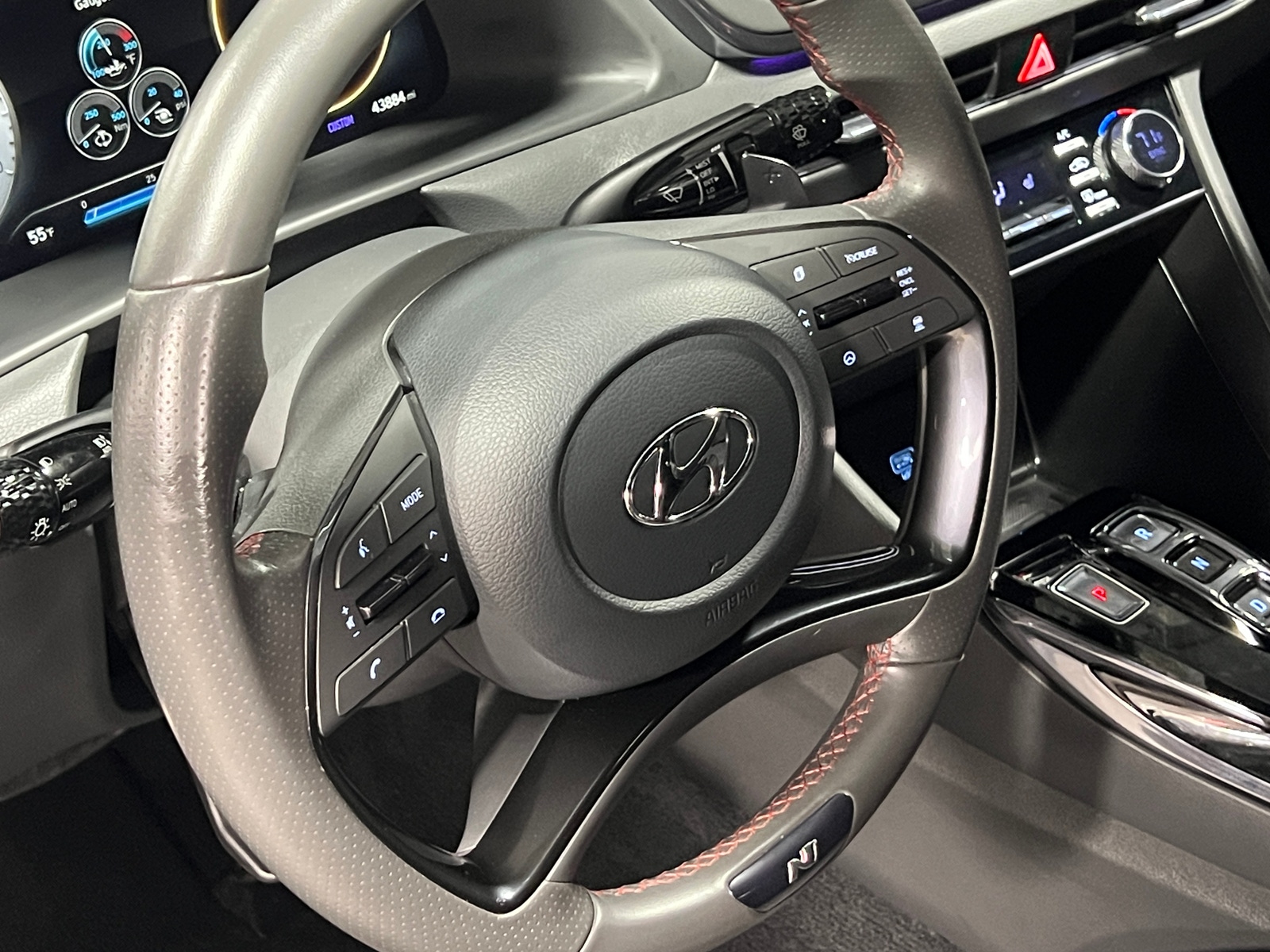 Thumbnail: 2022 Hyundai Sonata - 4