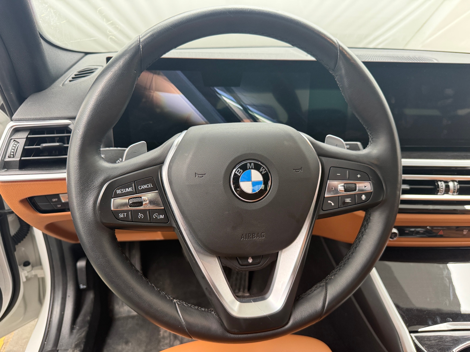 Thumbnail: 2024 BMW 3 Series - 4