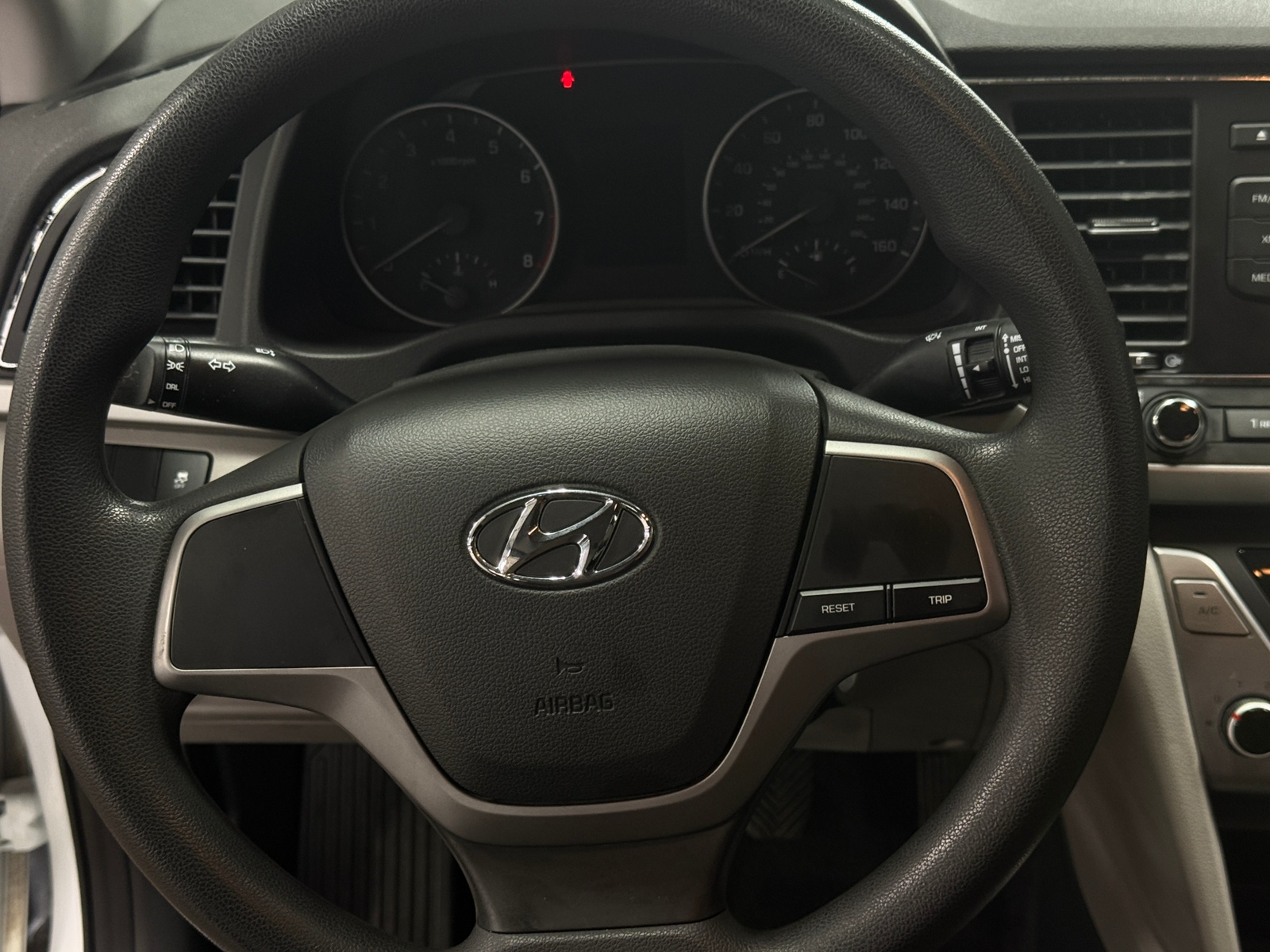 Thumbnail: 2017 Hyundai Elantra - 5