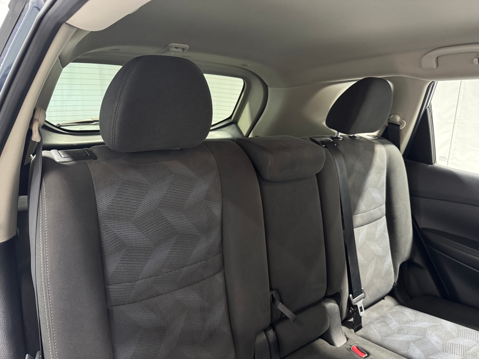 Thumbnail: 2016 Nissan Rogue - 6