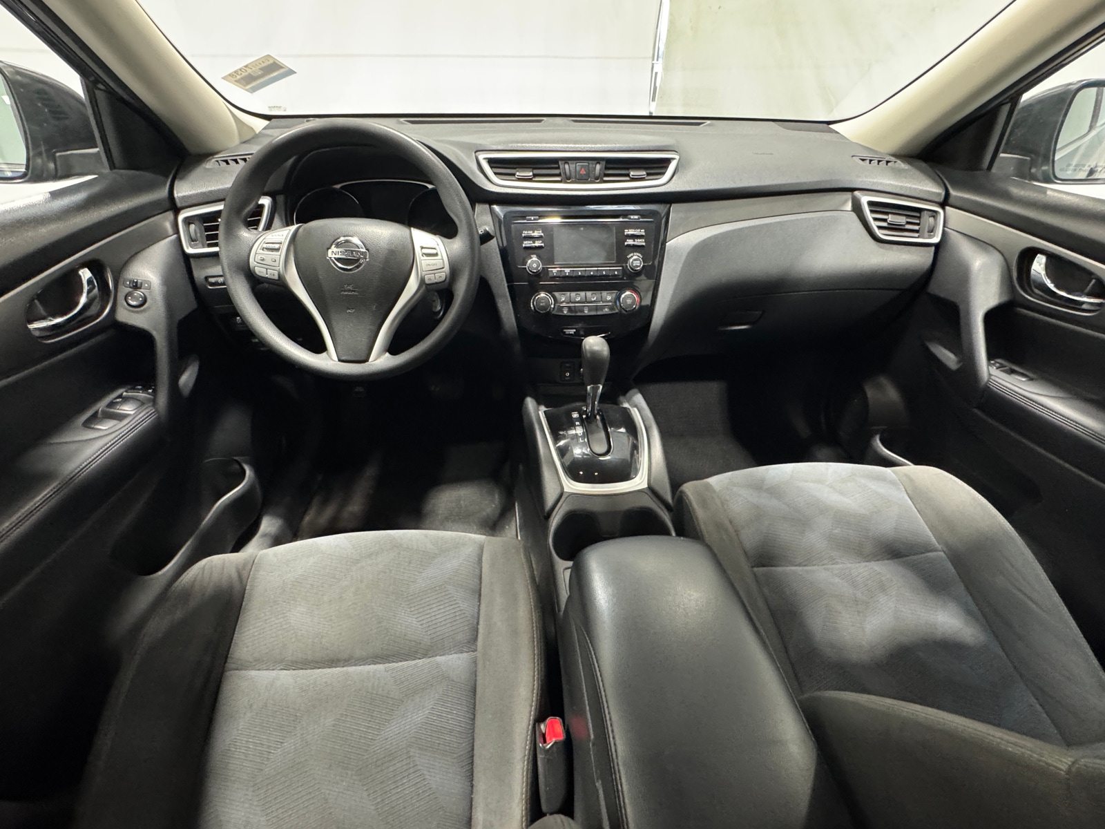 Thumbnail: 2016 Nissan Rogue - 3