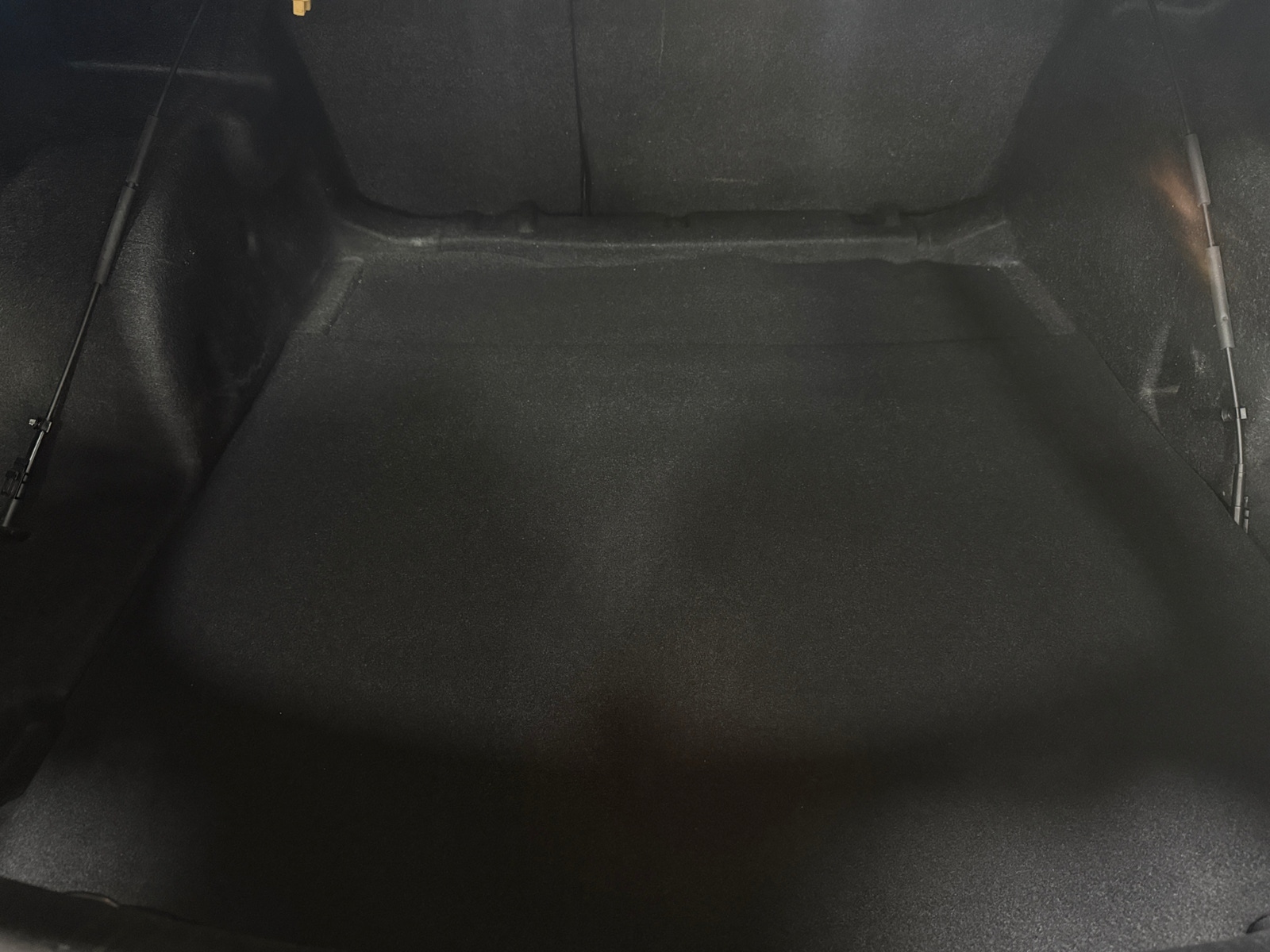 Thumbnail: 2017 Chevrolet Malibu - 6