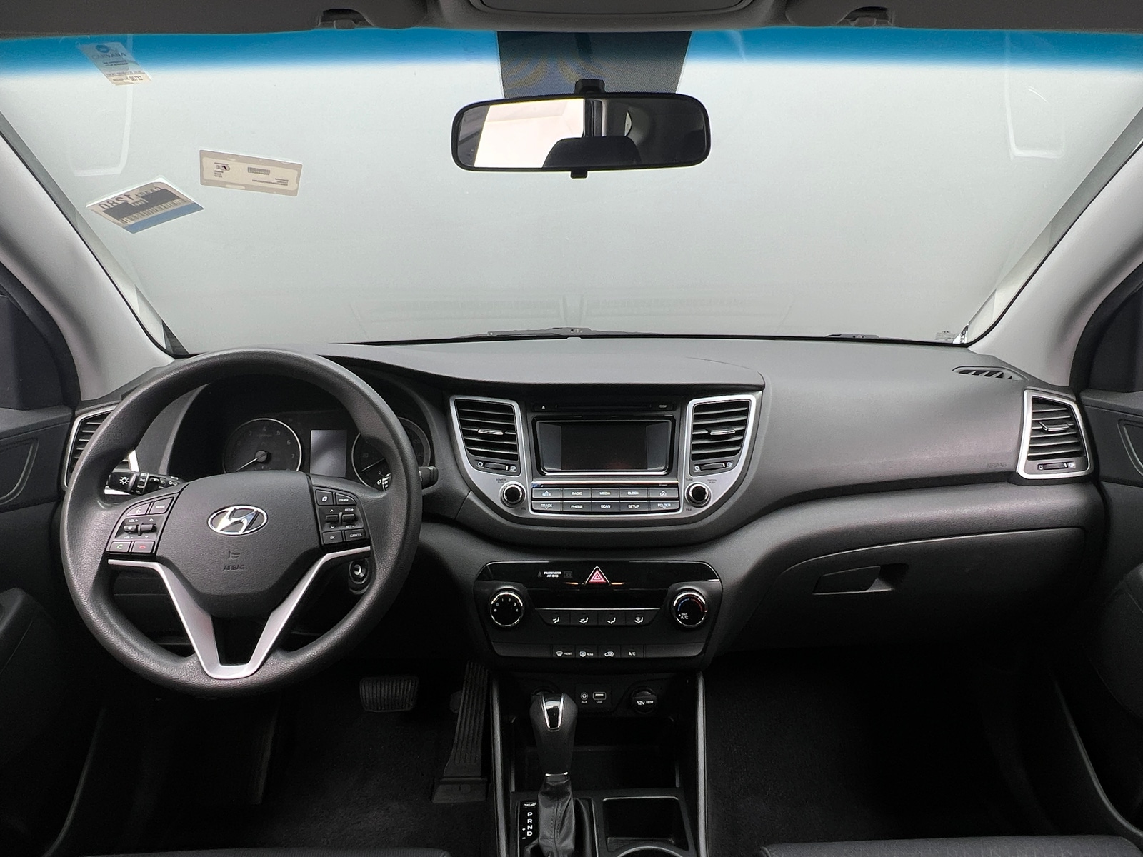 Thumbnail: 2017 Hyundai Tucson - 3