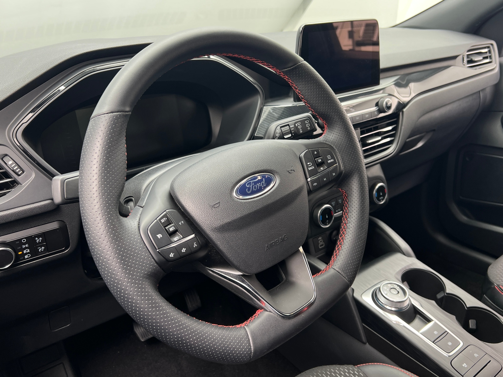 Thumbnail: 2025 Ford Escape - 5