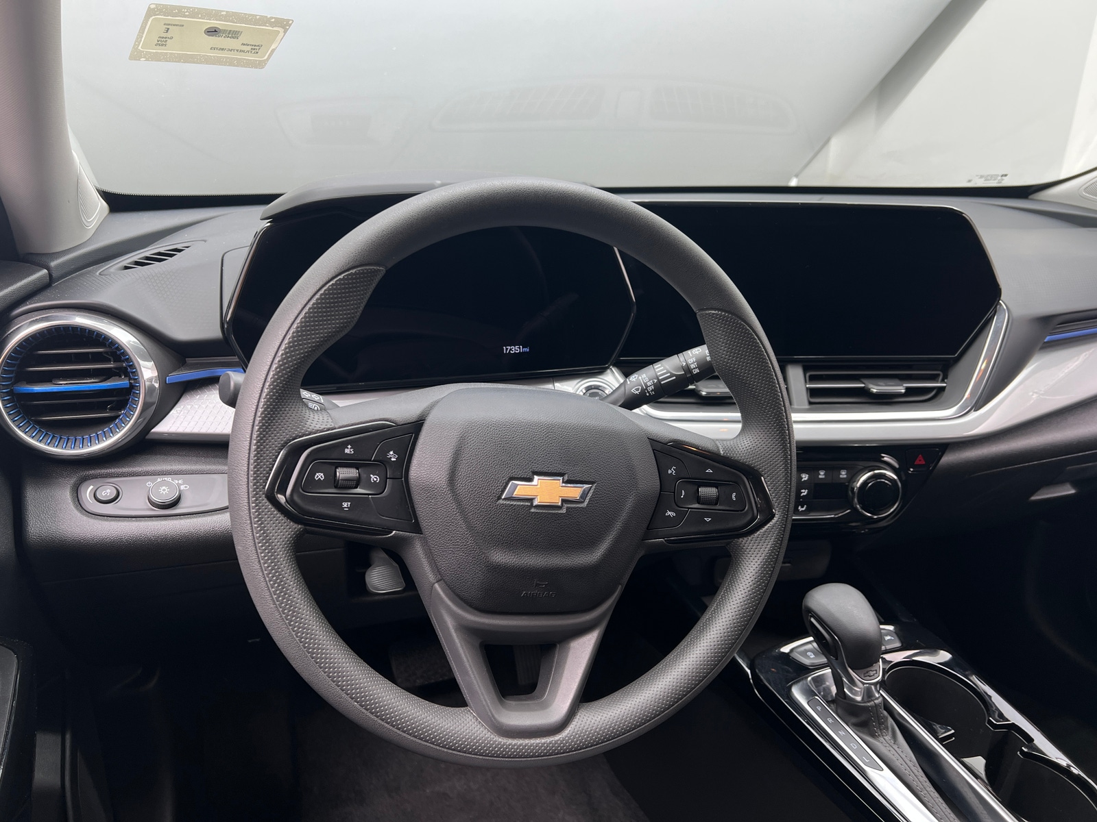 Thumbnail: 2025 Chevrolet Trax - 5