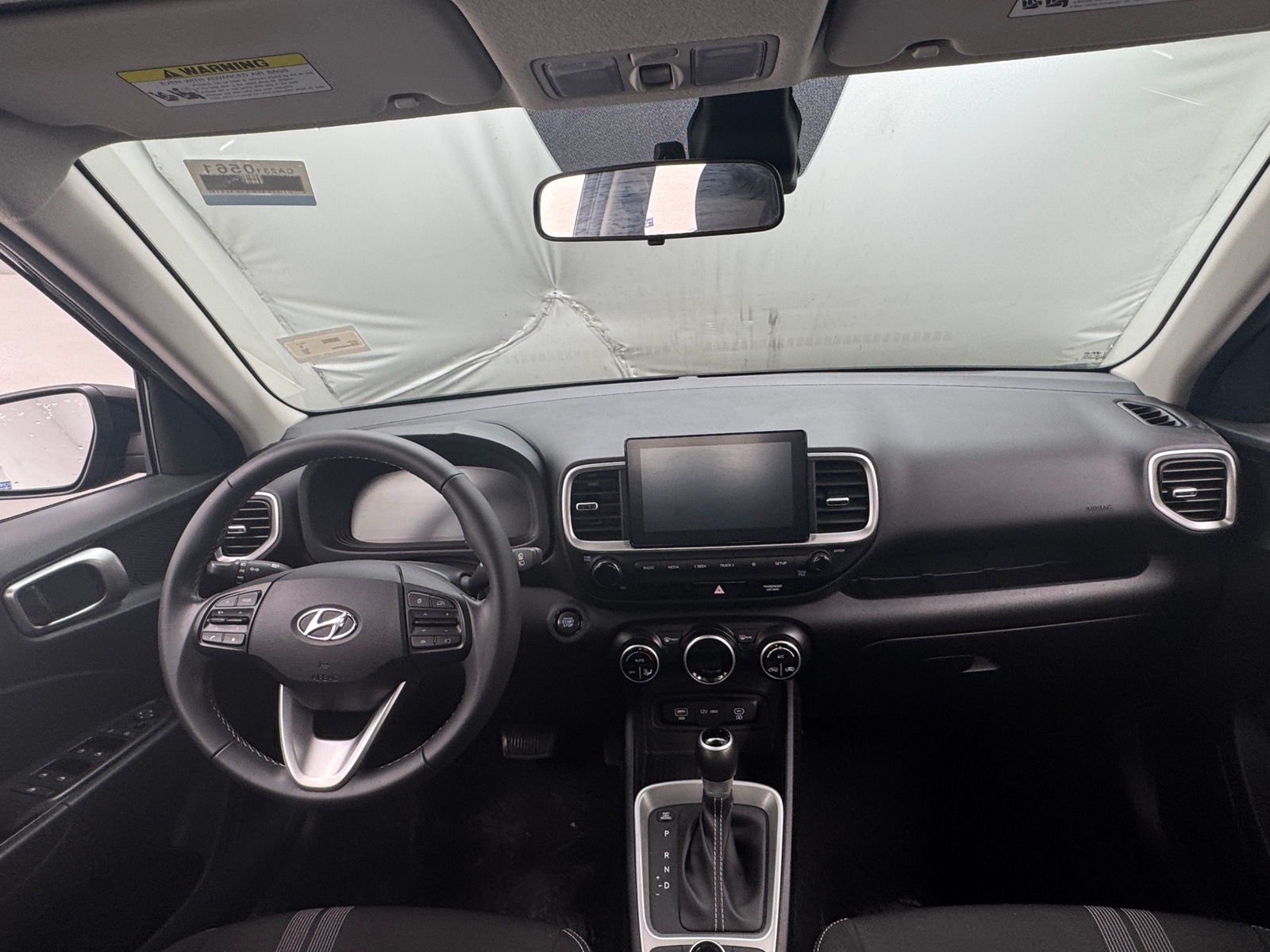 Thumbnail: 2024 Hyundai Venue - 3