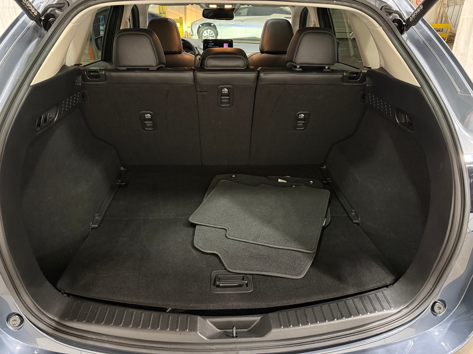 Thumbnail: 2023 Mazda CX-5 - 6